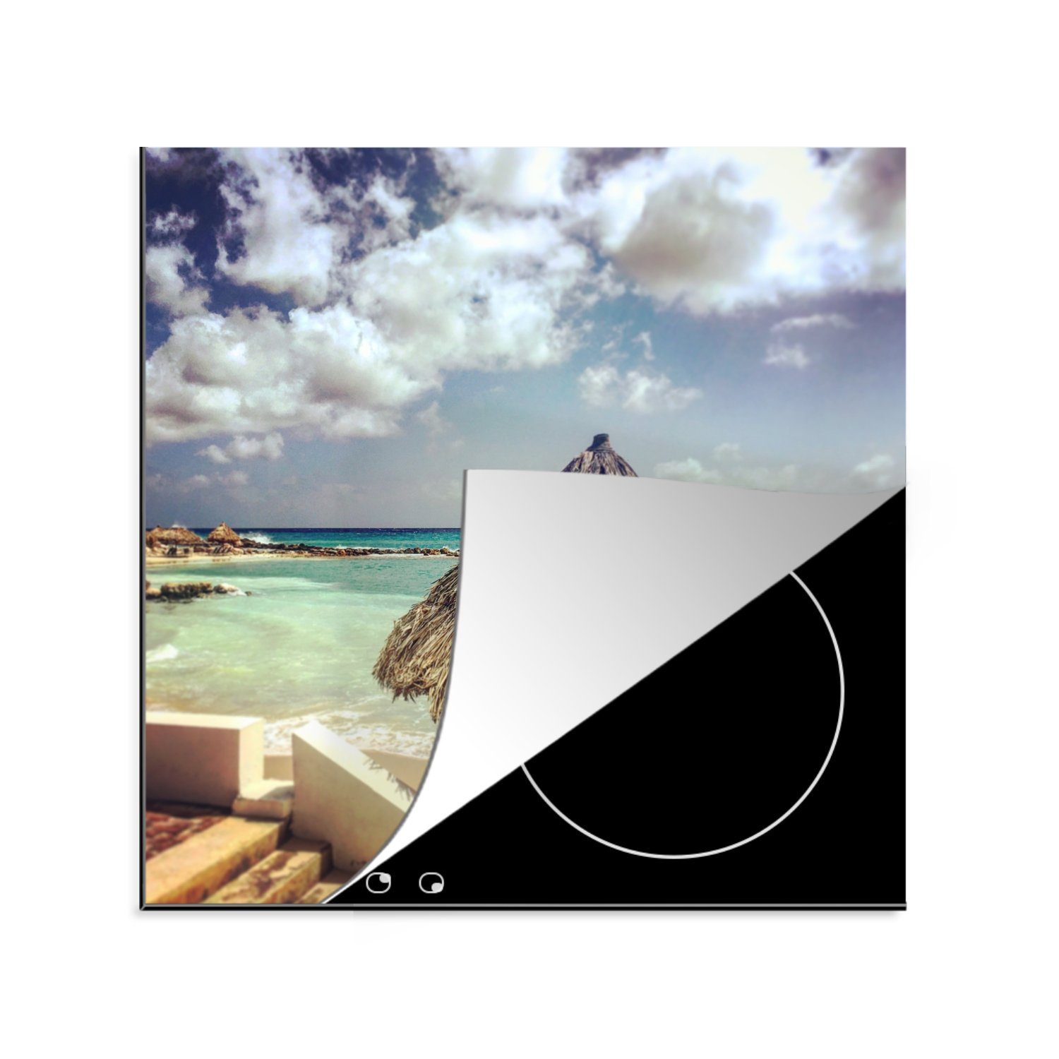 MuchoWow Herdblende-/Abdeckplatte Sonnenschirm mit Liegestühlen am Strand von Curacao, Vinyl, (1 tlg), 78x78 cm, Ceranfeldabdeckung, Arbeitsplatte für küche
