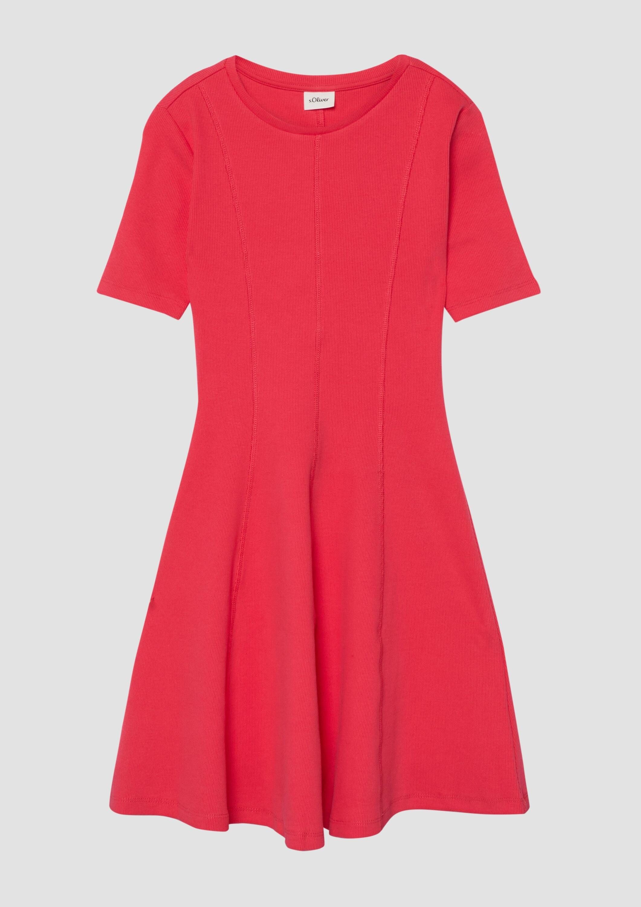 s.Oliver Minikleid Kleid Ausgestelltes Kleid aus elastischer Rippware
