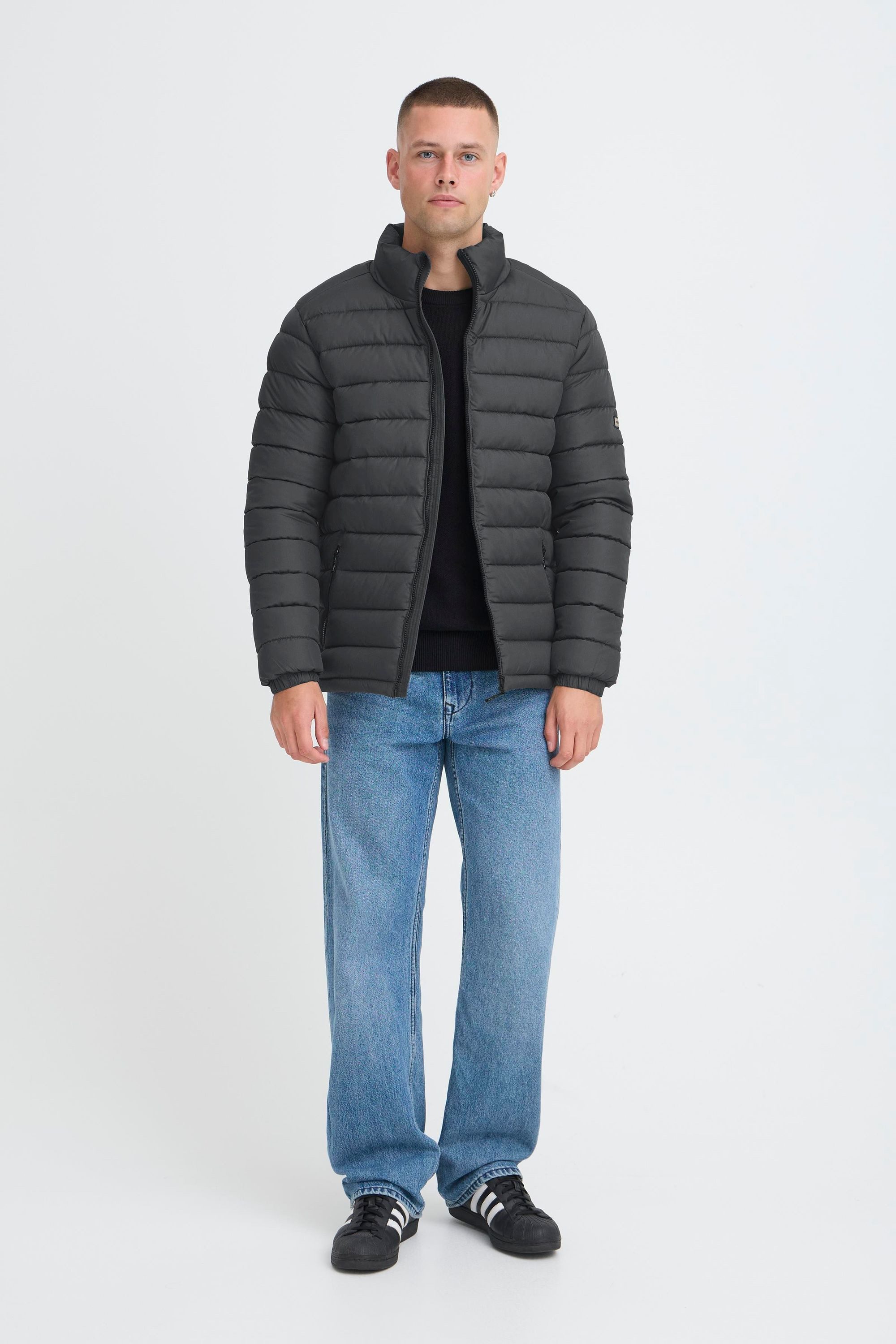 Blend Steppjacke BHelax (1-St) Schicke Steppjacke mit Reißverschlusstaschen