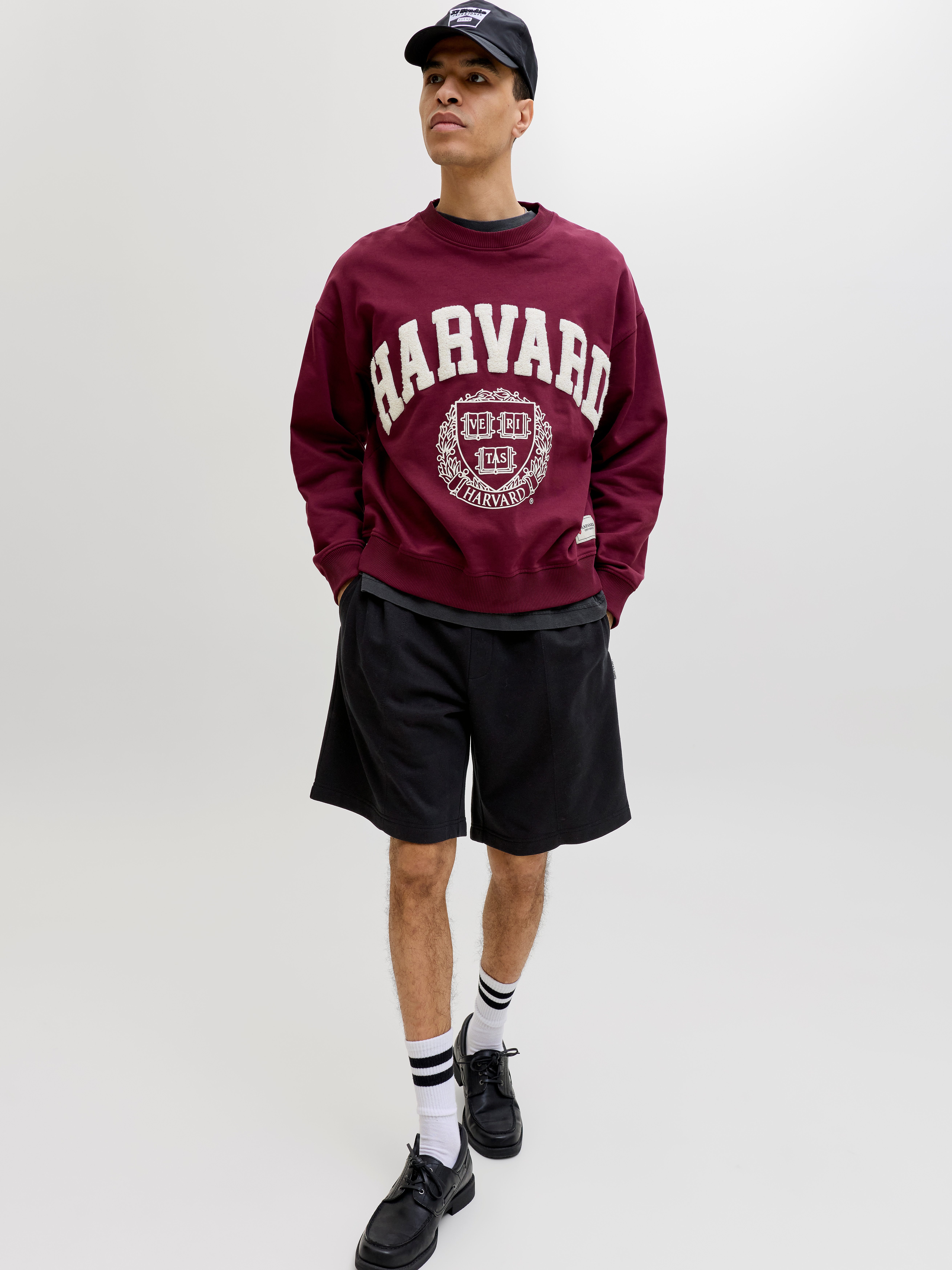 Jack & Jones Sweatshorts JPSTKARL BRADLEY PINTUCK SHORT STYD SS26 Materialmix, relexed fit