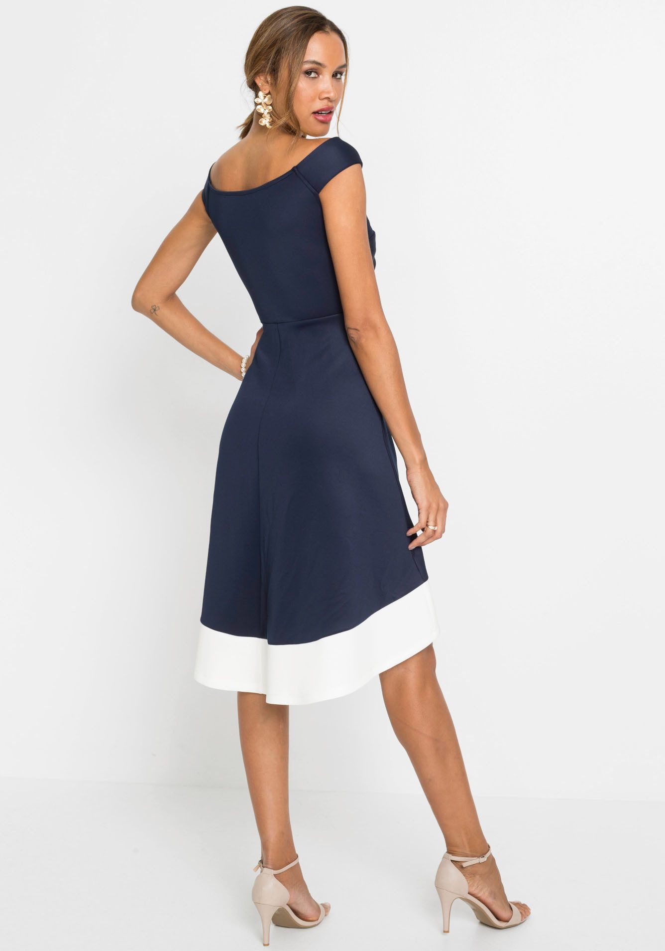 bonprix Off-Shoulder-Kleid für festliche Anlässe, aus festem Scuba-Stoff, mit Carmen-Ausschnitt