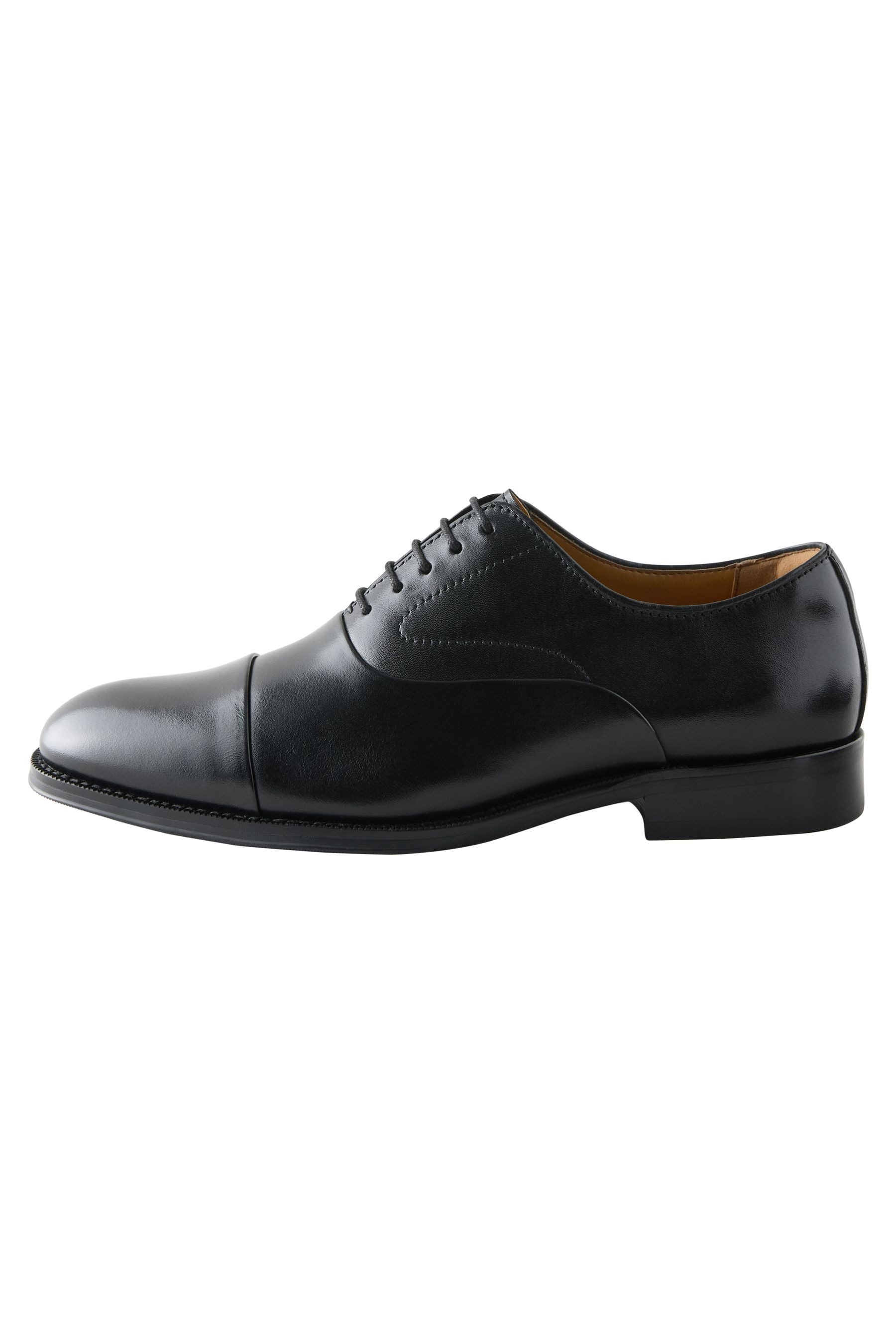 Next Oxfordschuh aus Leder mit Zehenkappe Schnürschuh (1-tlg)
