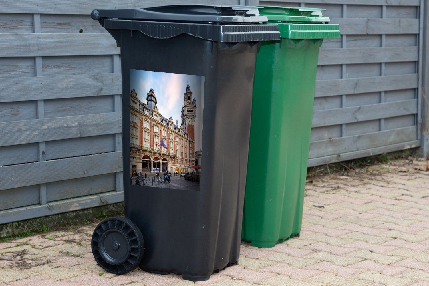Mülleimer-aufkleber, (1 Sticker, Handelskammer Lille Container, Abfalbehälter MuchoWow der in St), Mülltonne, Gebäude Wandsticker