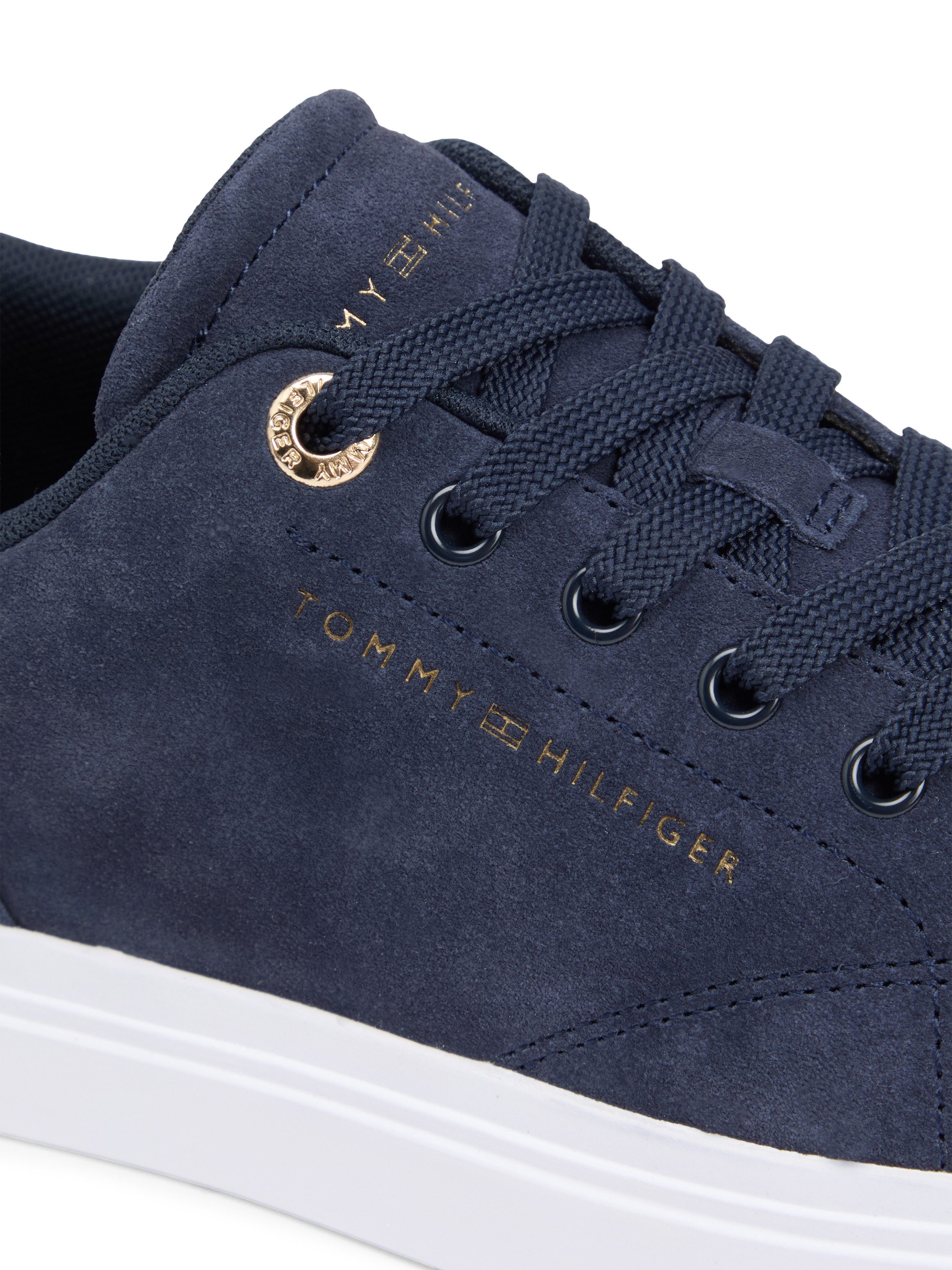 Tommy Hilfiger TH FEMININE CUPSOLE SUEDE Plateausneaker Freizeitschuh, Halbschuh, Schnürer mit Logoschriftzügen