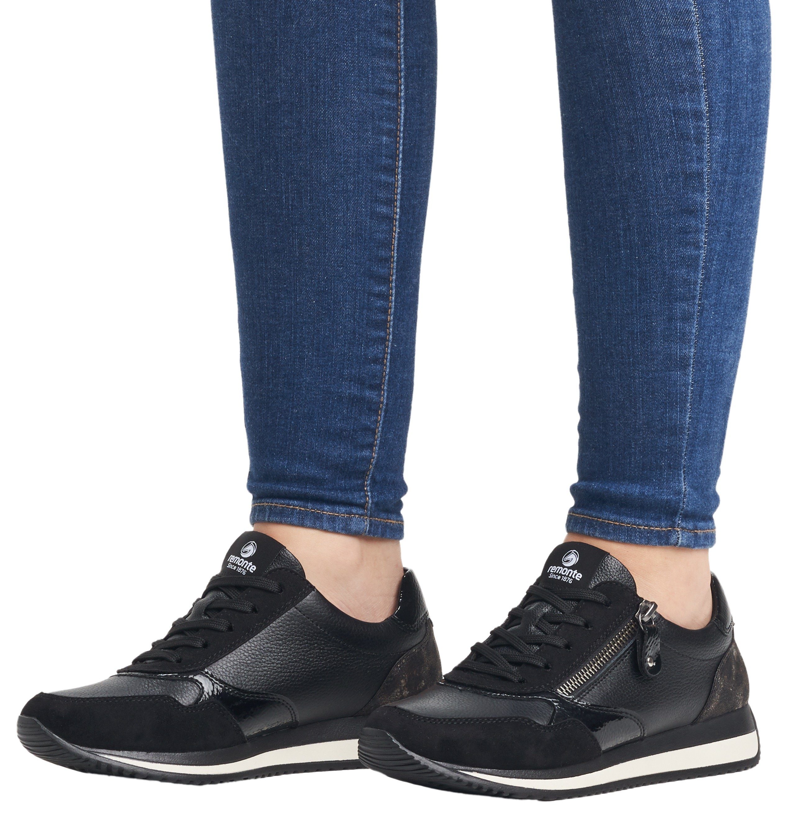 Remonte Sneaker mit schwarz (01) Wechselfußbett praktischem