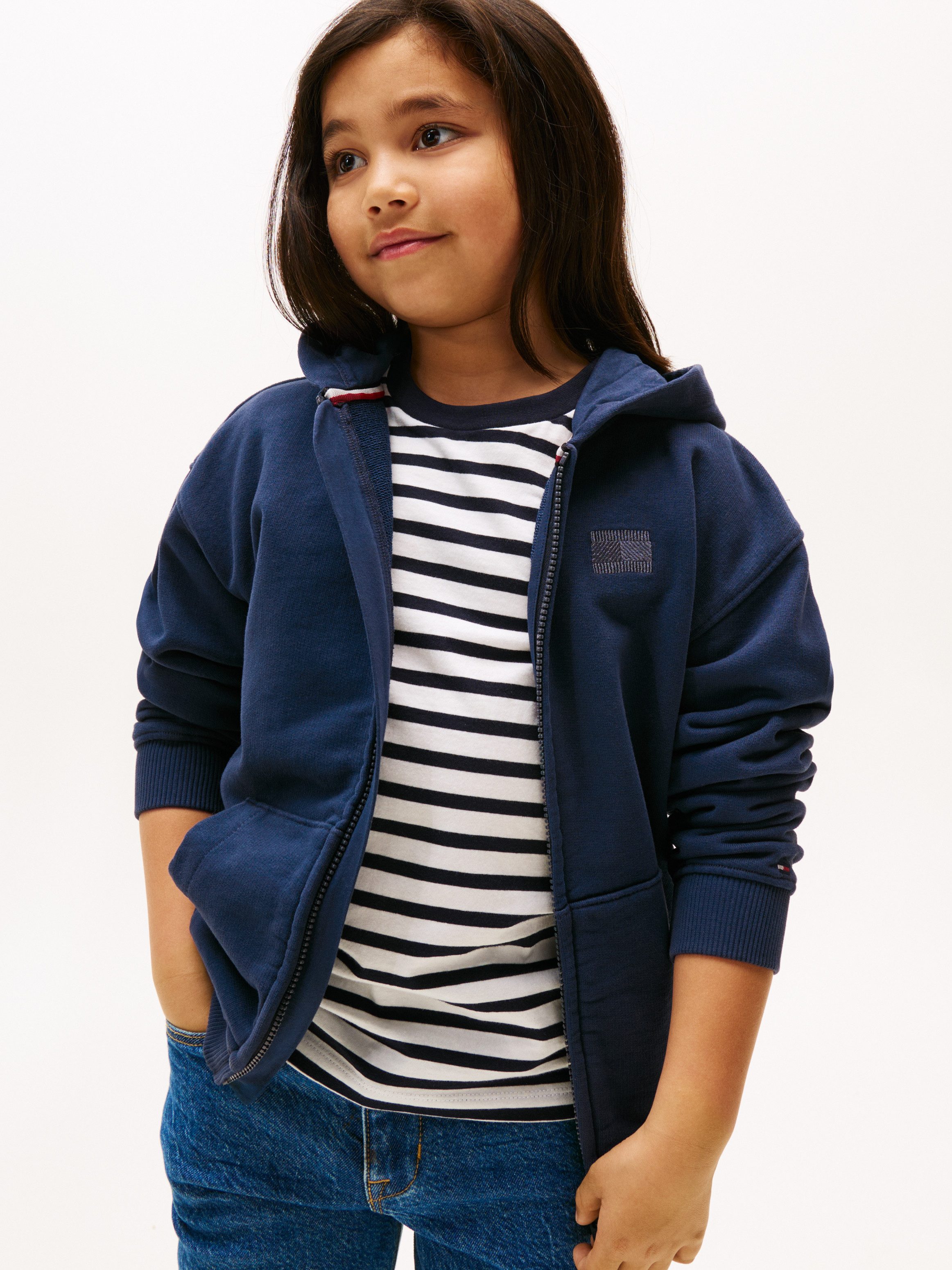 Tommy Hilfiger Kapuzensweatjacke TONAL FLAG EMB ZIP HOODIE für Kinder bis 16 Jahre, mit Kapuze
