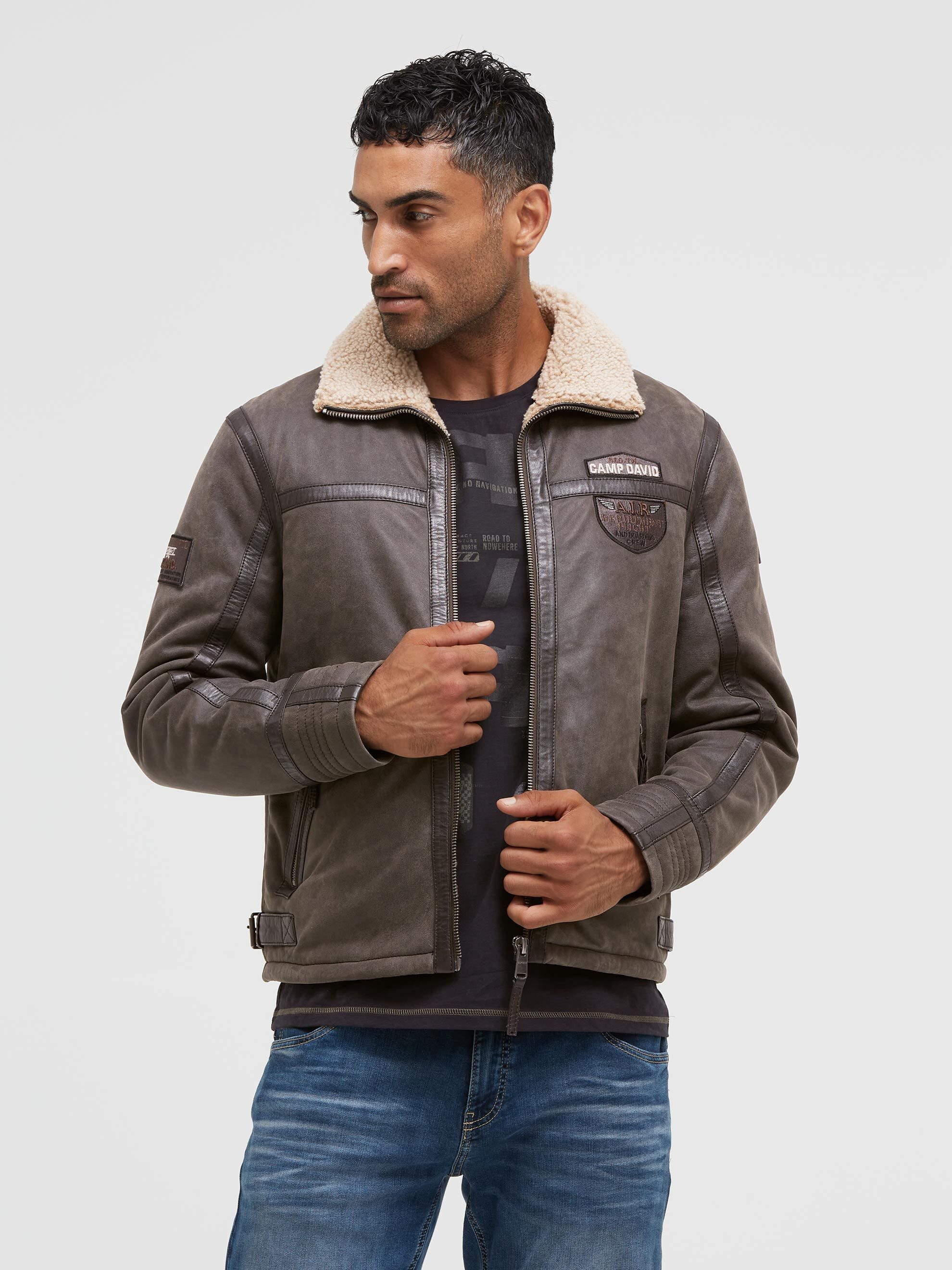 CAMP DAVID Lederjacke mit Reißverschluss an den Einschubtaschen