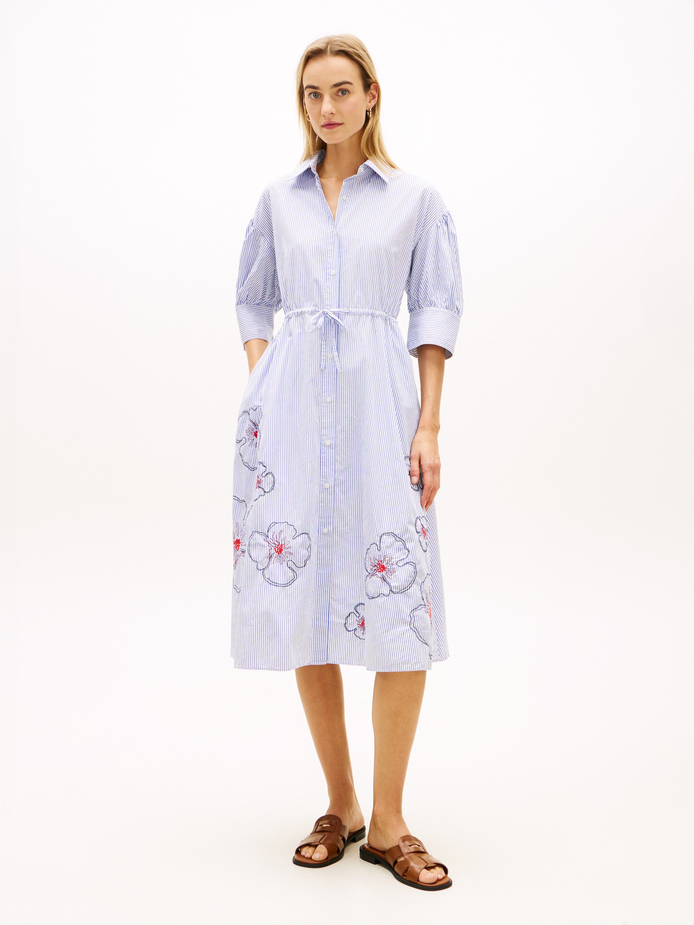 Tommy Hilfiger Hemdblusenkleid EMBROIDERED POPLIN SHIRT DRESS mit Spaghetti-Trägern zum Binden