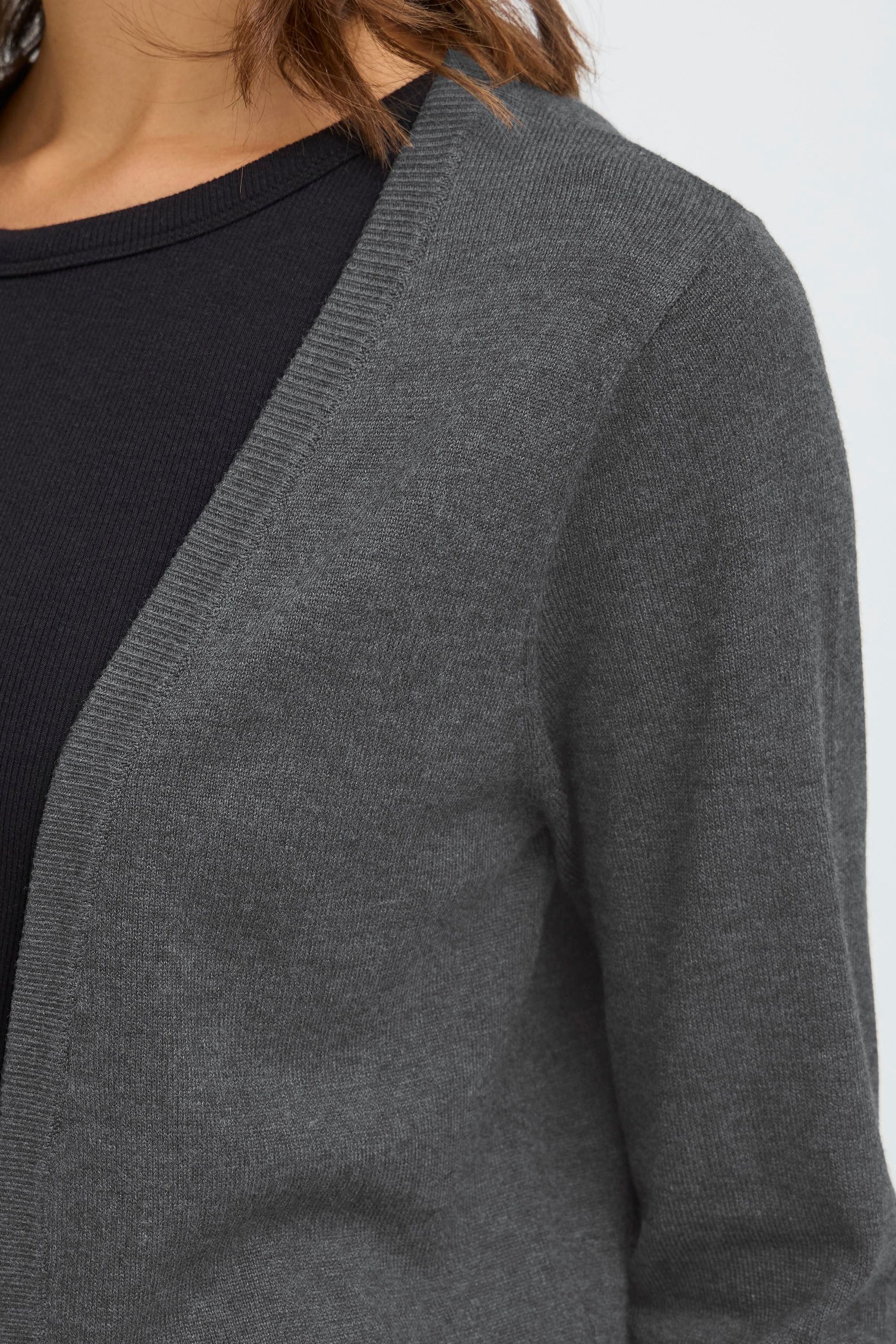 OXMO Strickjacke OXAida Moderner Cardigan