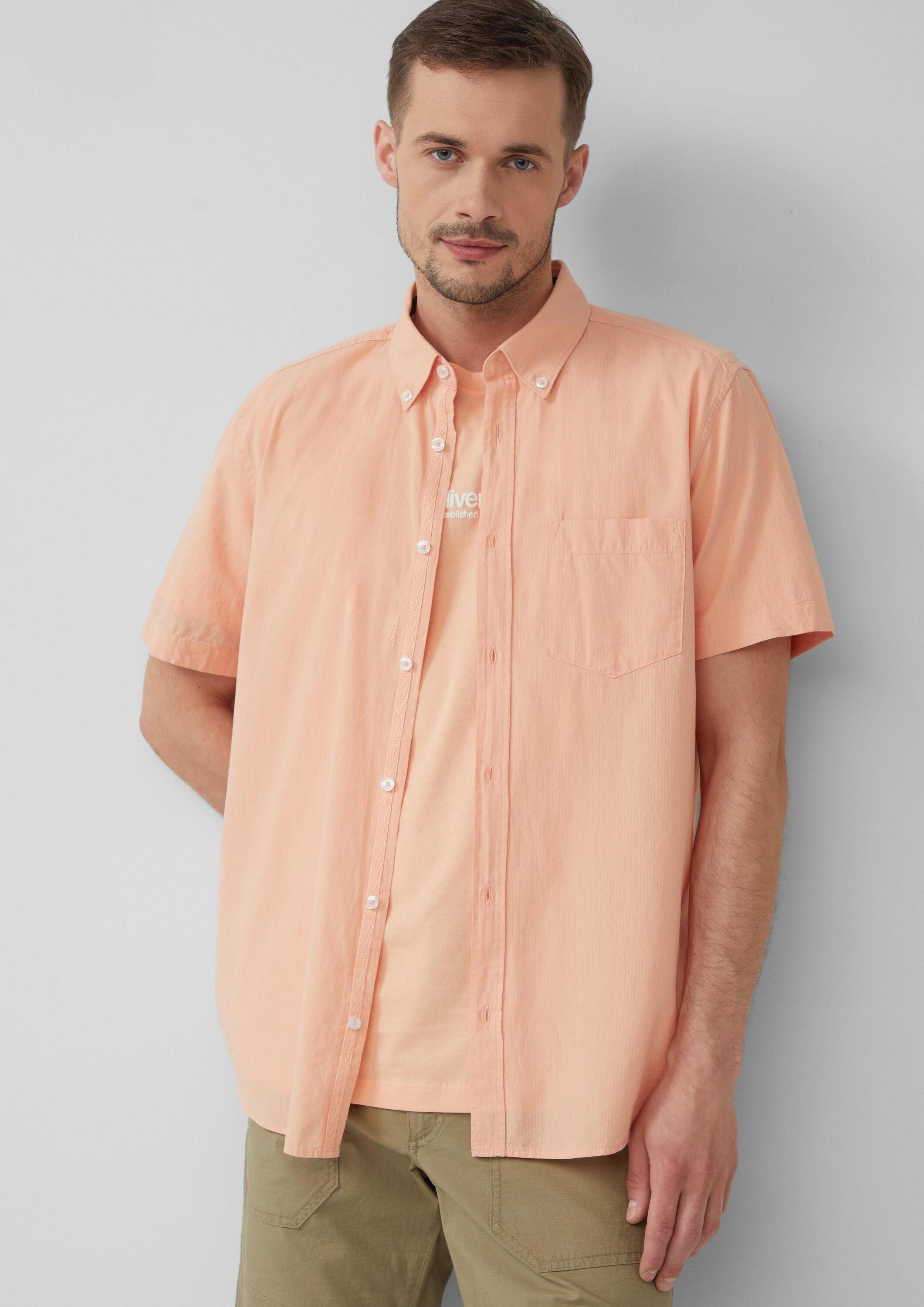 s.Oliver Kurzarmhemd Hemd Regular Fit: Kurzarmhemd mit Struktur-Streifen und Button-Down-Kragen