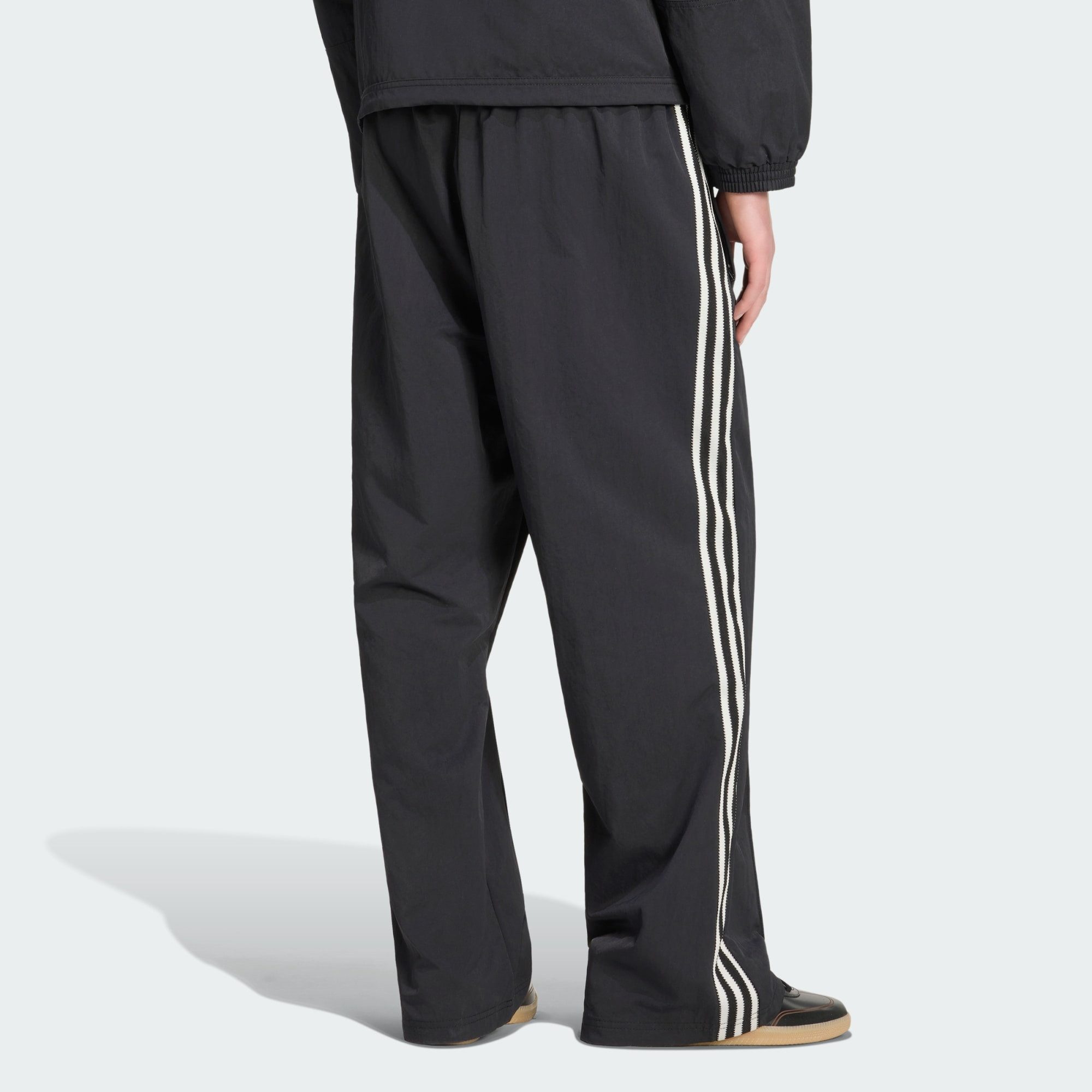 adidas Originals Jogginghose BRITCORE TRAININGSHOSE (1-tlg)