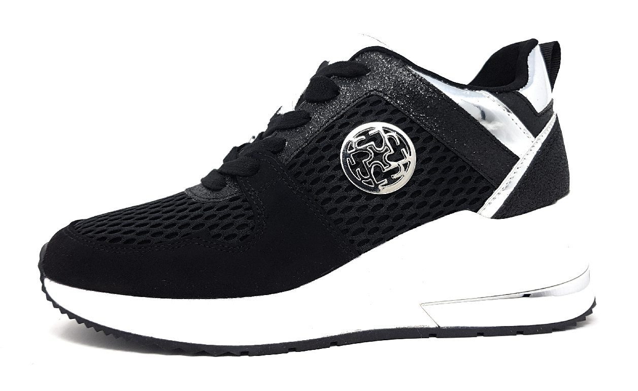 Sneaker Sneaker