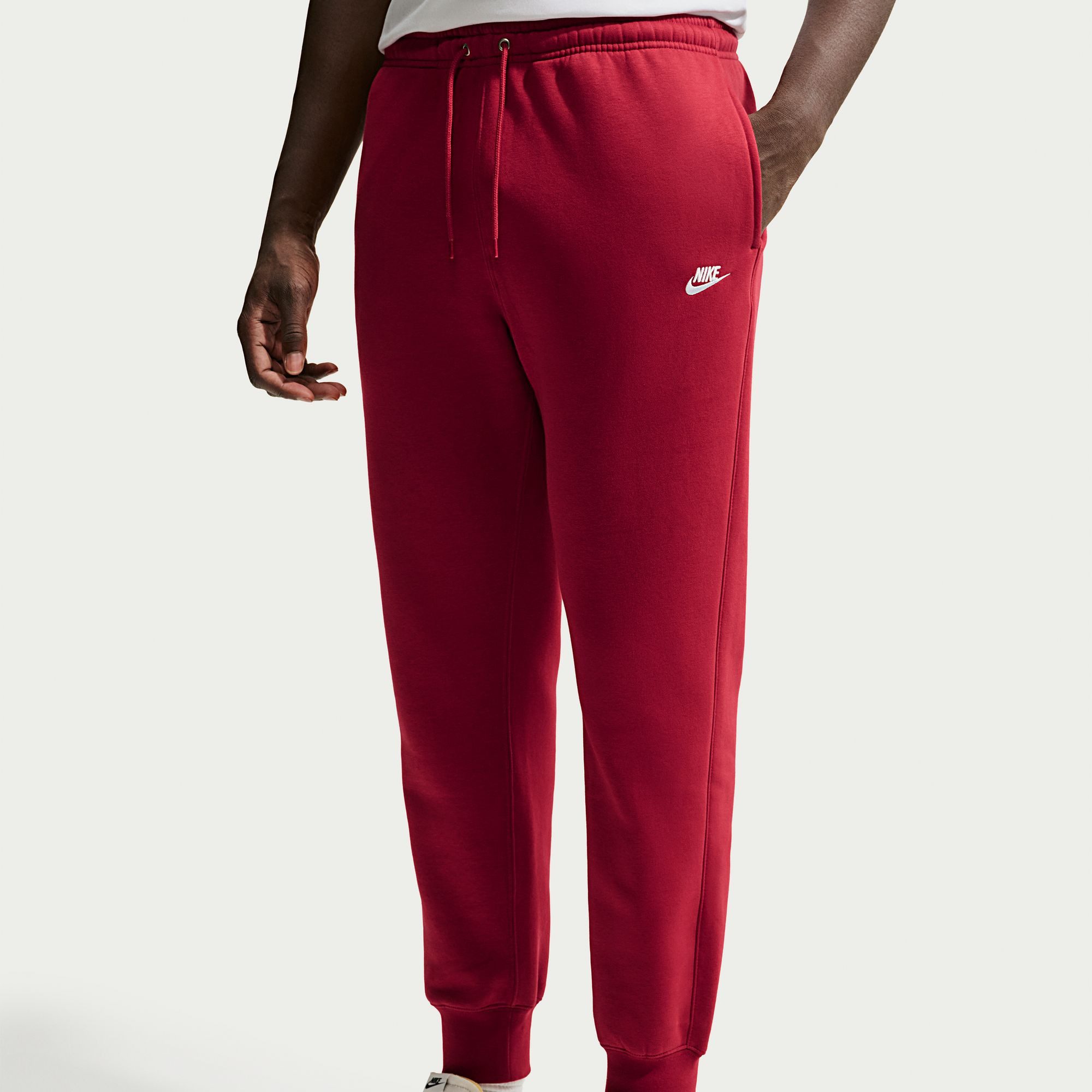 Nike Sportswear Jogginghose M NK CLUB BB JOGGER mit Logodruck, aus angerautem Fleece