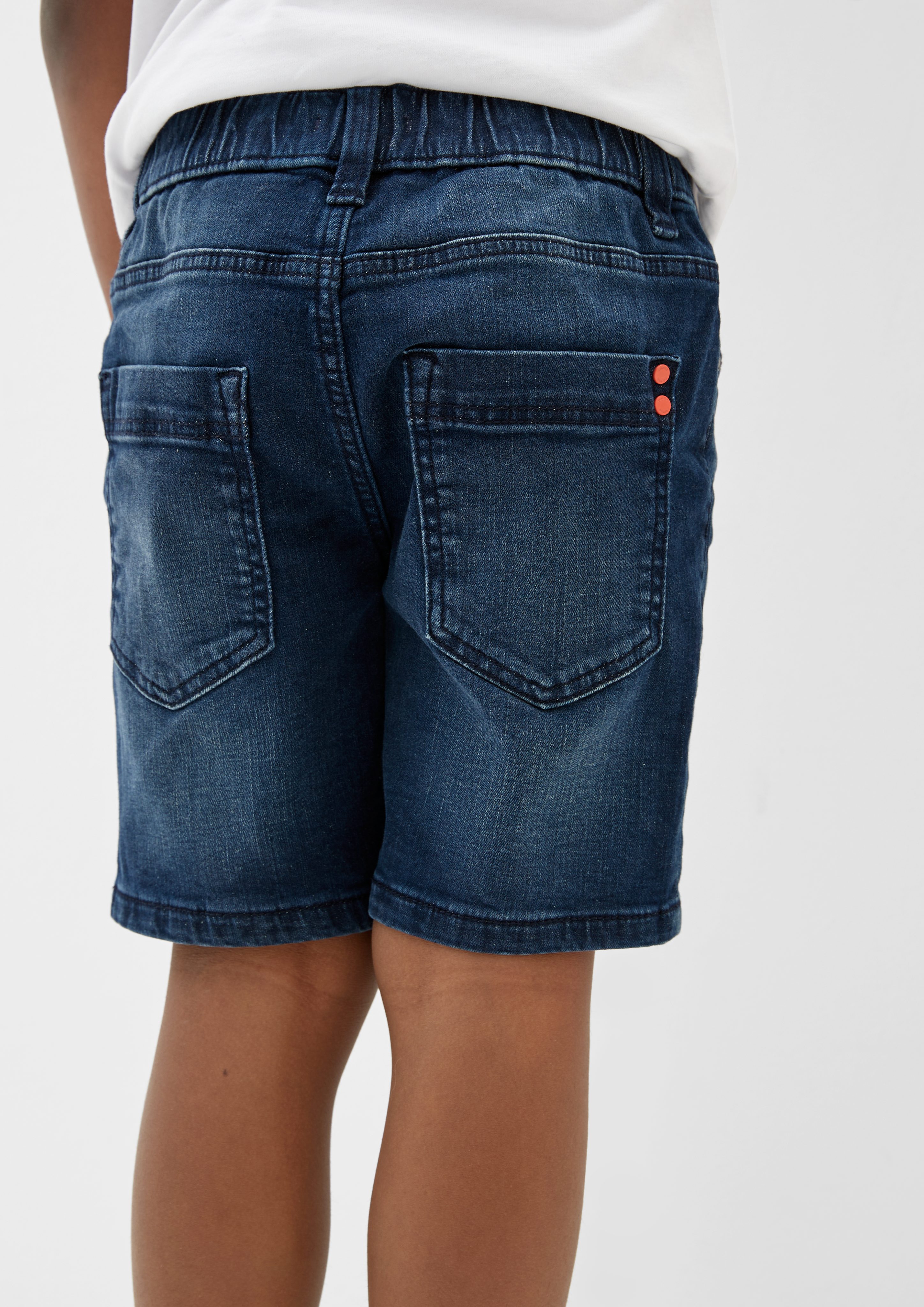 s.Oliver Jeansshorts Regular Straight / Jeans / Pelle Leg Mid Rise Fit 
