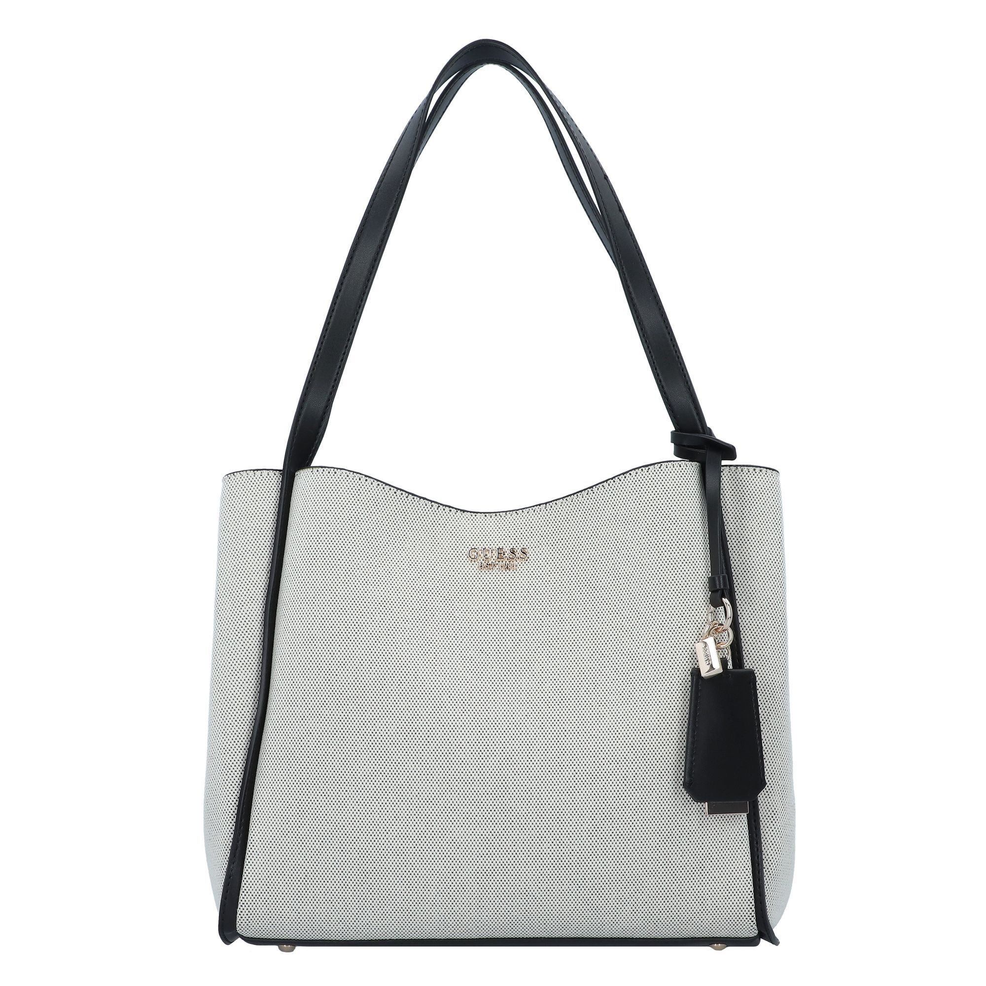 Shopper Nicolette