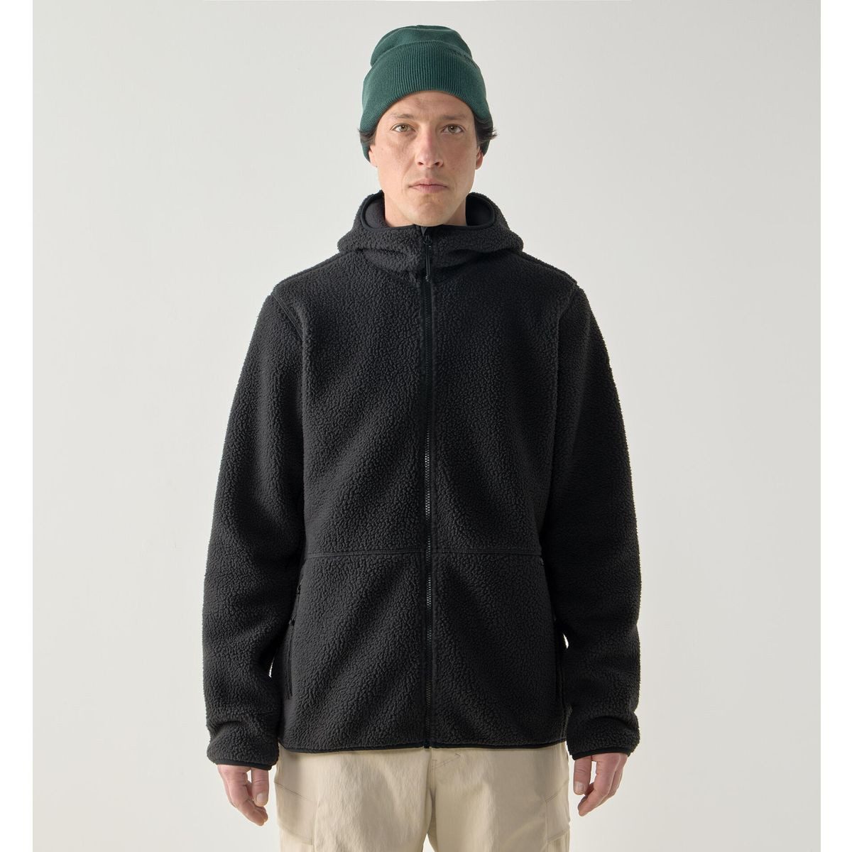 Haglöfs Fleecejacke Funäs Pile Hood Men Weiche und isolierende Kapuzenjacke für Herren, ideal für Wandern und