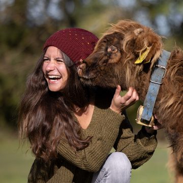 McRon Beanie Wollmütze Modell Lizzy Regenbogen gefüttert mit Fleece, hoher Schurwollanteil
