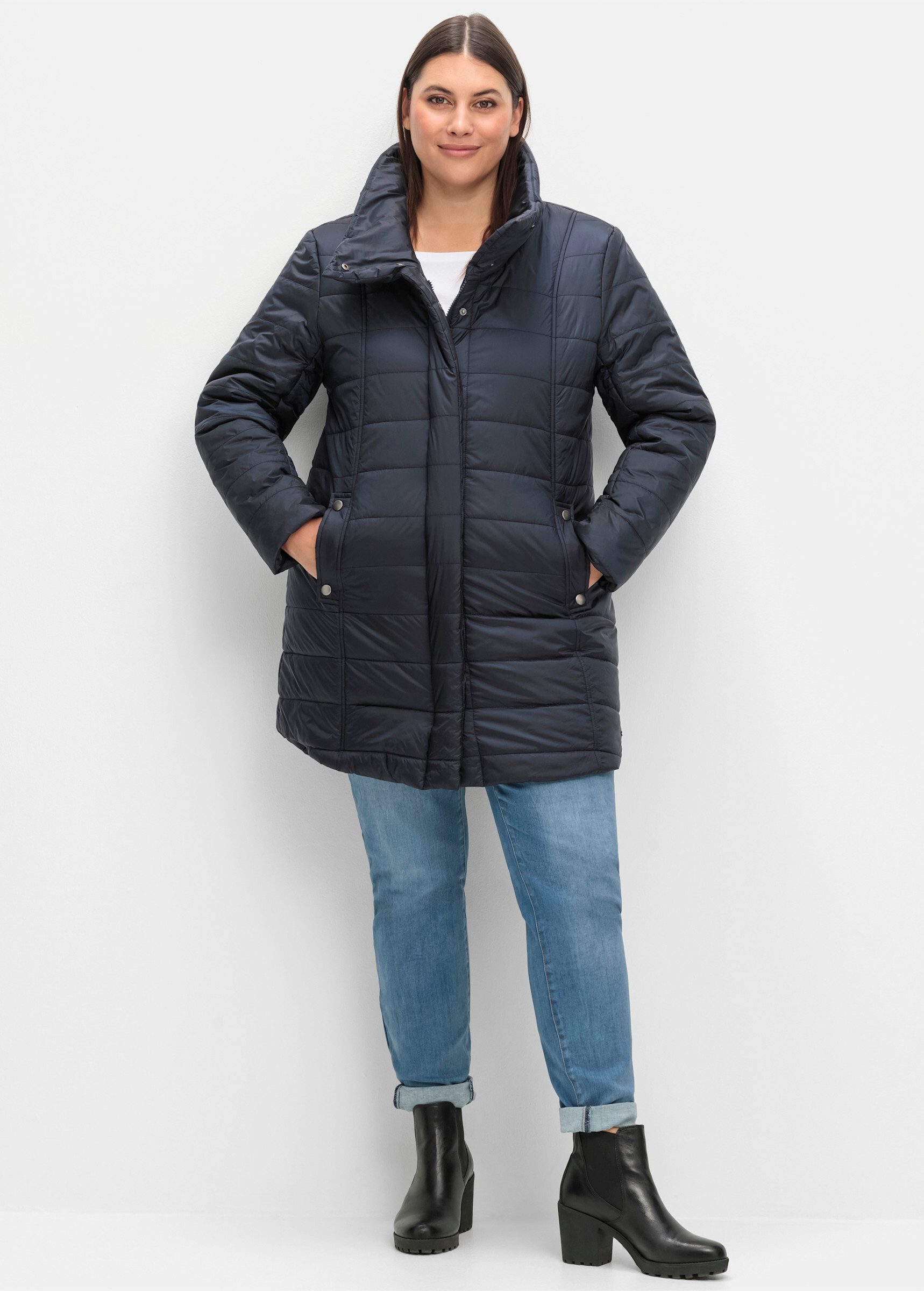 Sheego Allwetterjacke Steppjacke . mit hohem Stehkragen, wasserabweisend günstig online kaufen