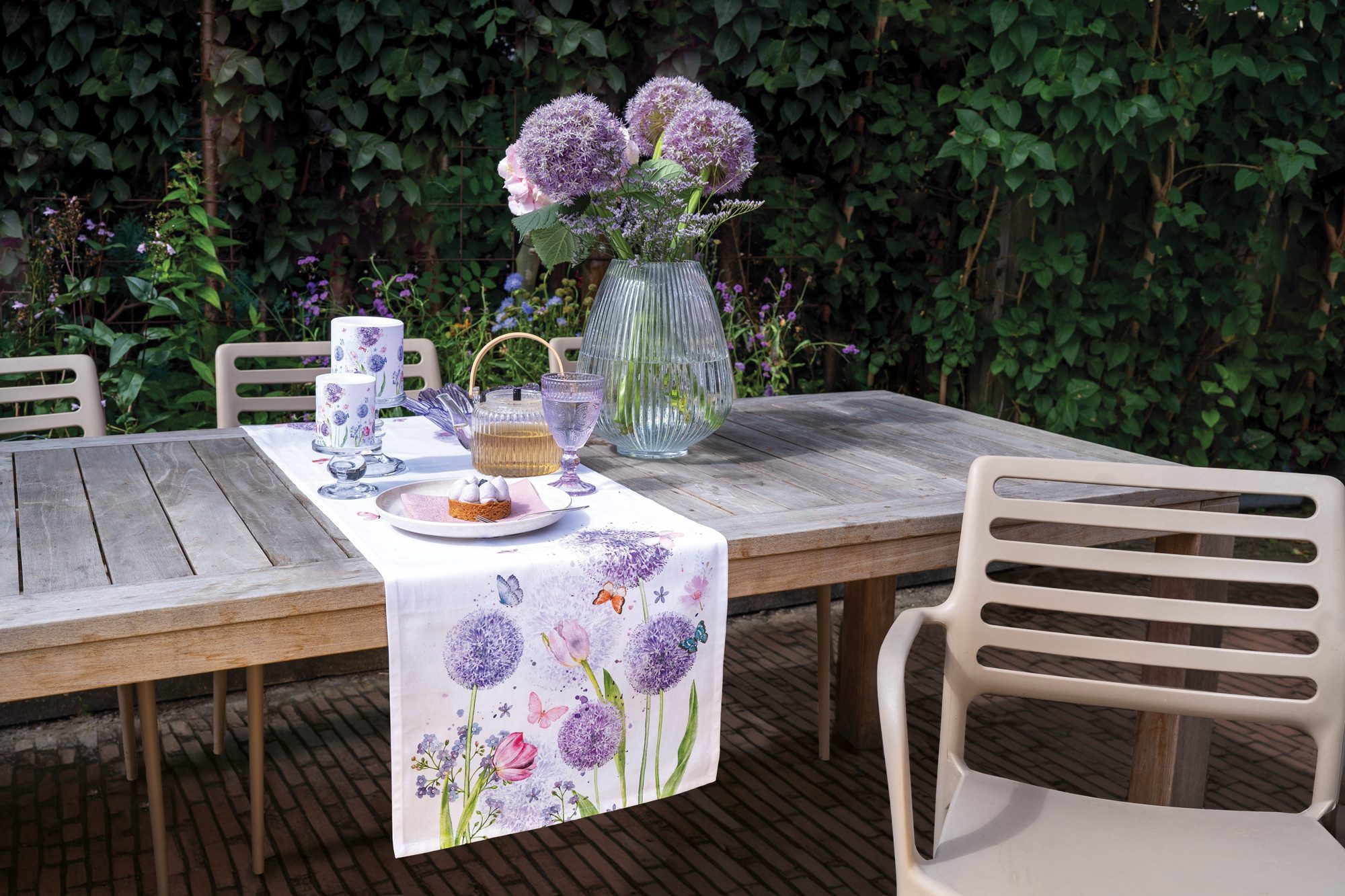 Ambiente® Tischläufer Flower beauty (1-tlg, 1-teilig), günstig online kaufen