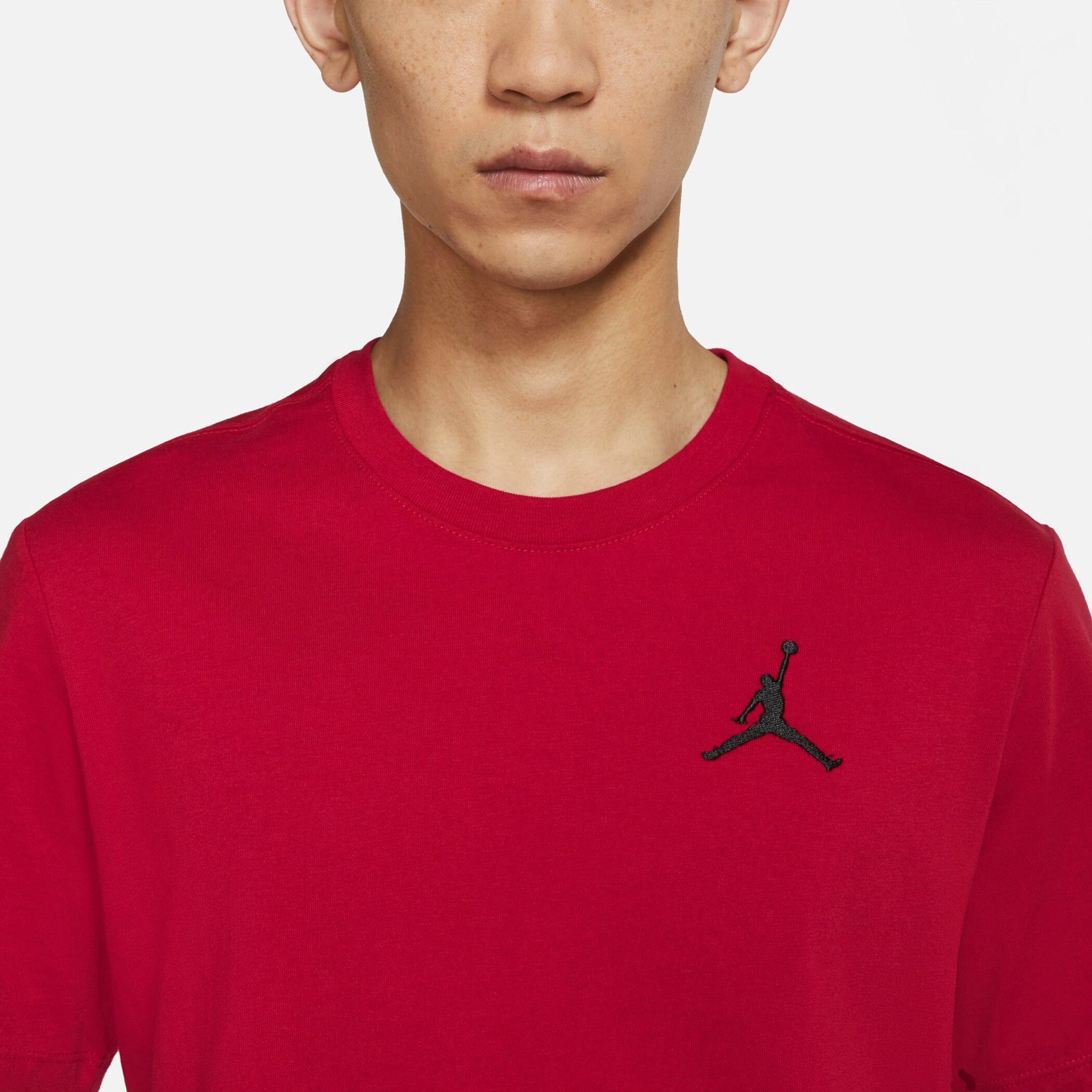 Jordan Trainingsshirt M J JUMPMAN EMB SS CREW aus weicher Baumwolle, normale Länge, gerader Abschluss