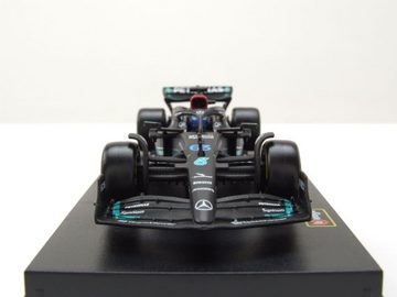 Maisto® Modellauto Mercedes AMG W14 E Formel 1 2023 #63 Russell mit Figur Modellauto, Maßstab 1:43