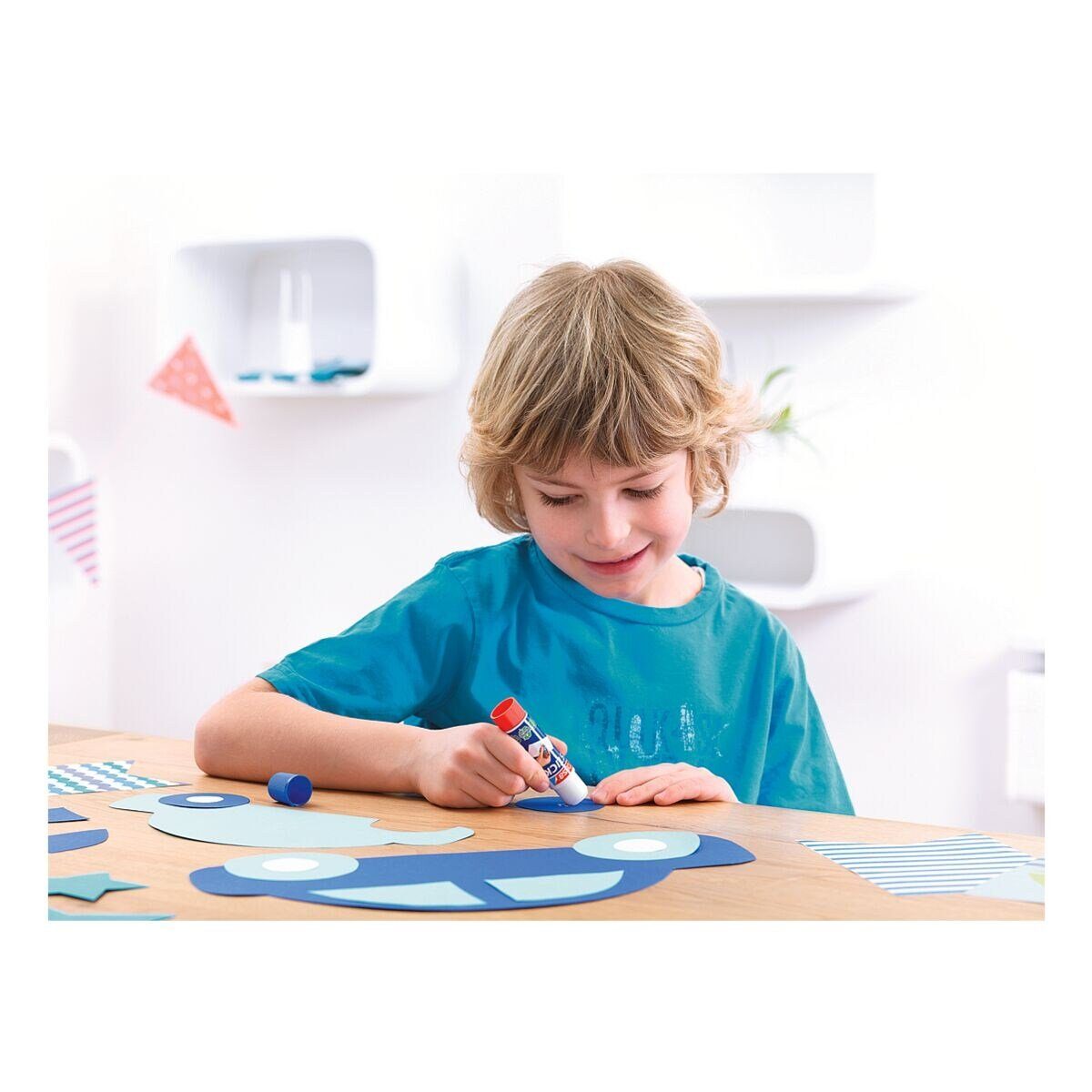 tesa Klebestift Stick ecoLogo®, rund, Steckkappe mit Rollstopp, 10 g