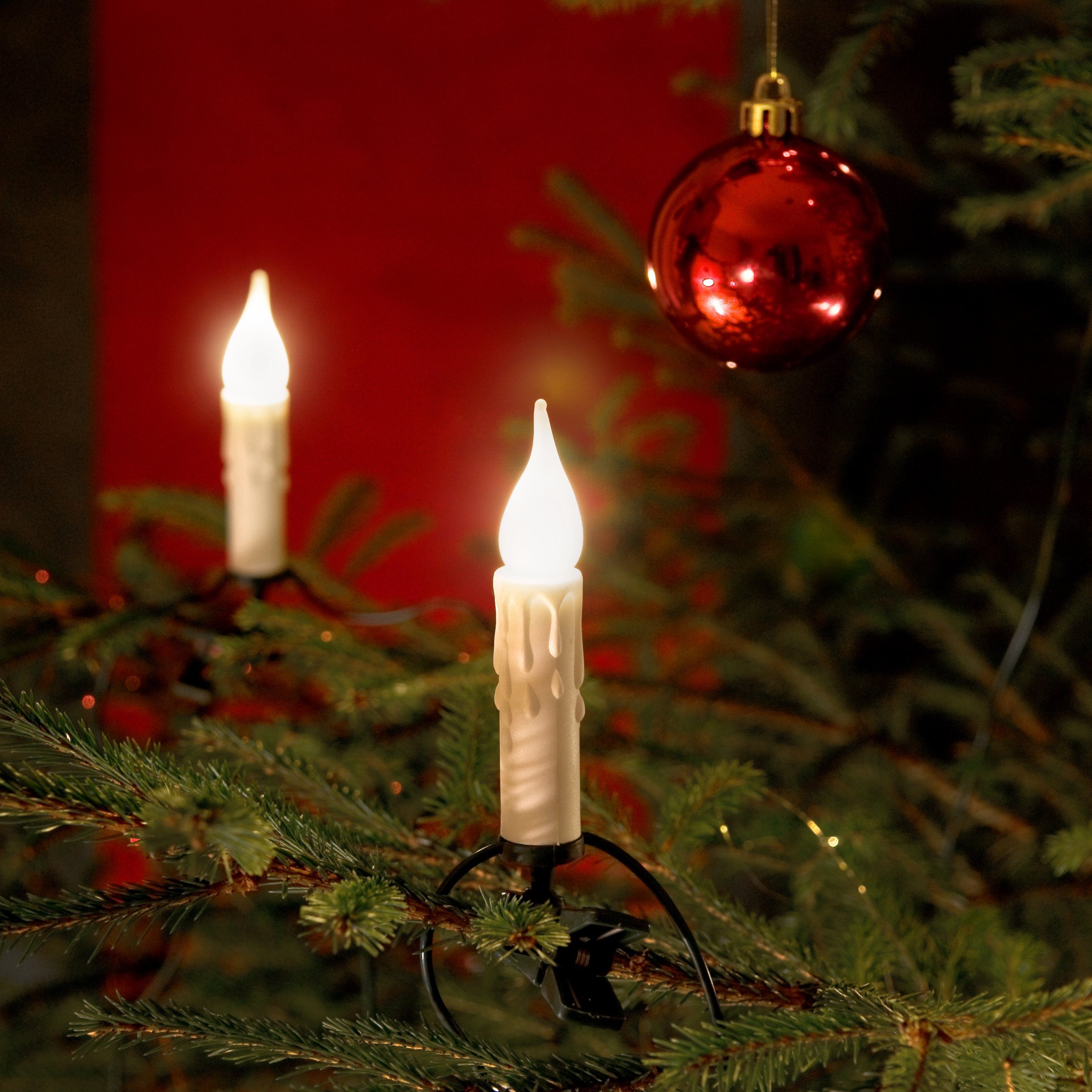 KONSTSMIDE Christbaumkerzen Weihnachtsdeko, Christbaumschmuck, Baumkette für den Innenbereich, gefrostete Wachsoptik, grünes Kabel