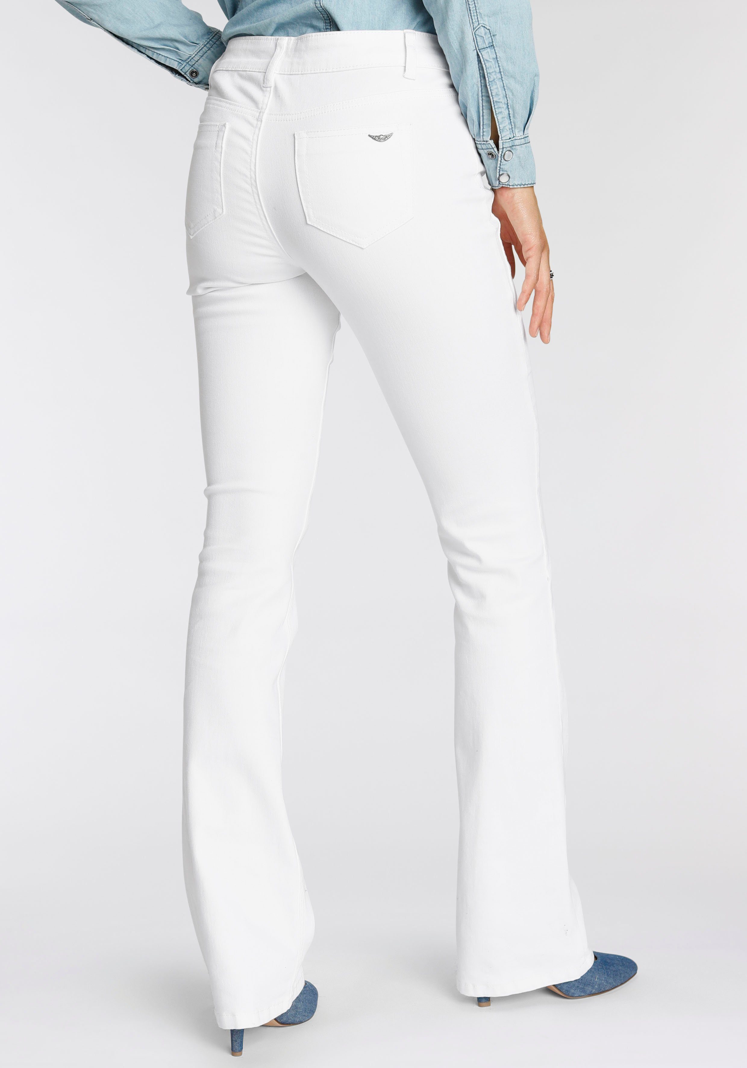 Arizona Bootcut-Jeans mit Keileinsätzen ausgestellte Beinform, niedrige Leibhöhe, elastisches Material – Bild 2 von 5