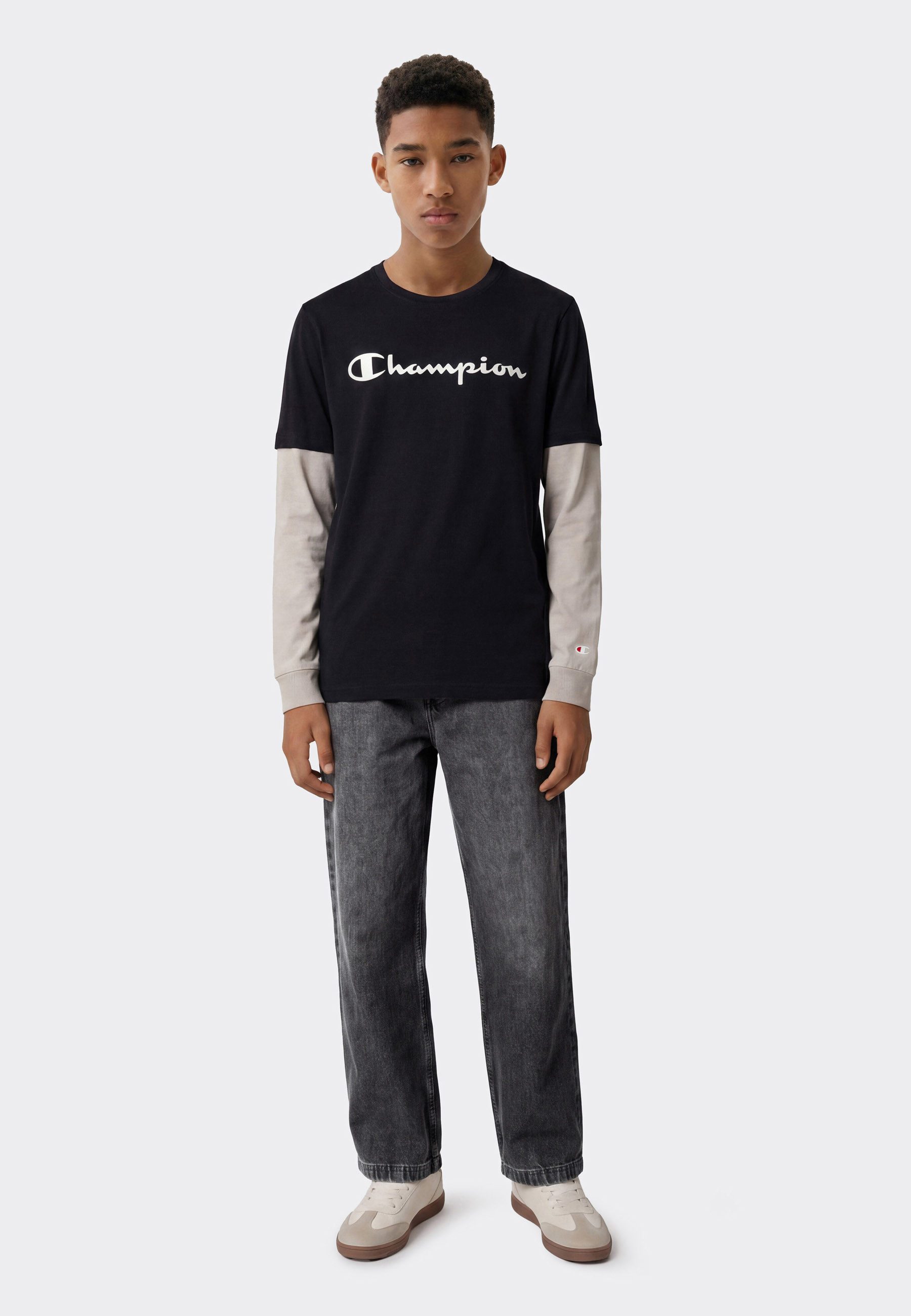 Champion Langarmshirt SPORTWEAR LONG SLEEVE Standard Fit für Kinder, mit Rundhalsausschnitt, aus Baumwolle, normale Länge