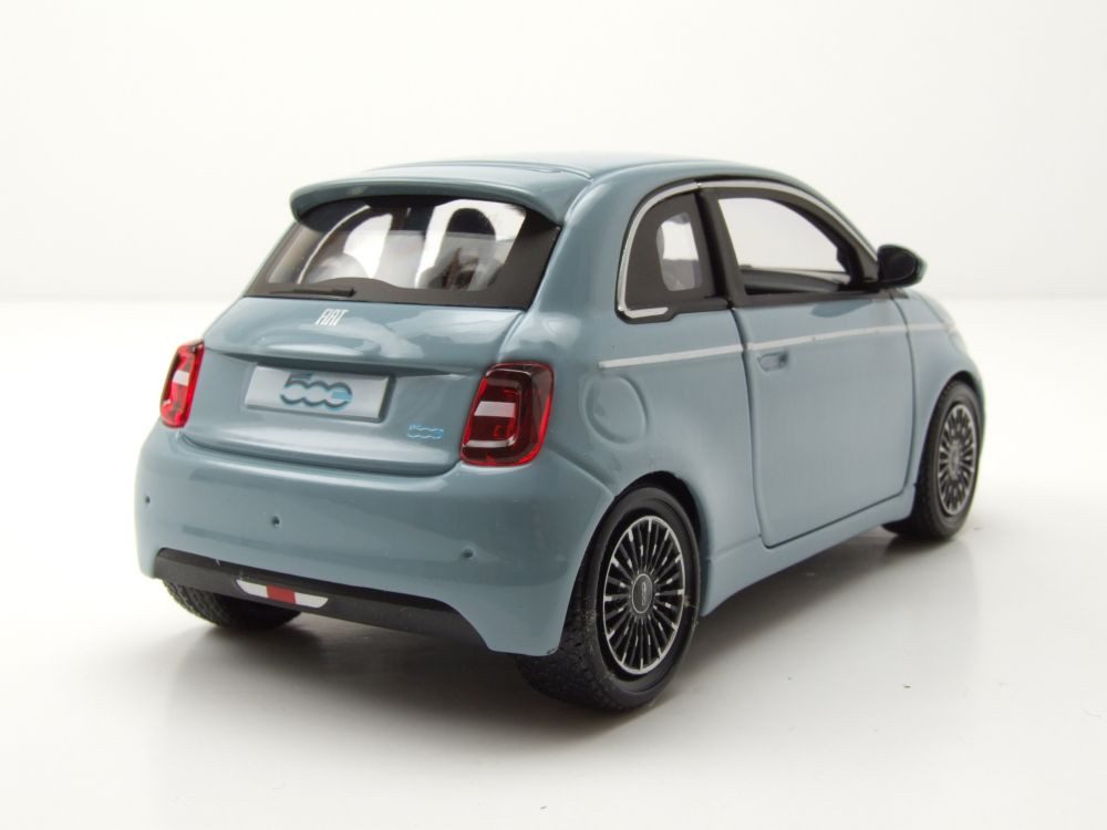 Bburago Modellauto Fiat 500e blau, Maßstab 1:24