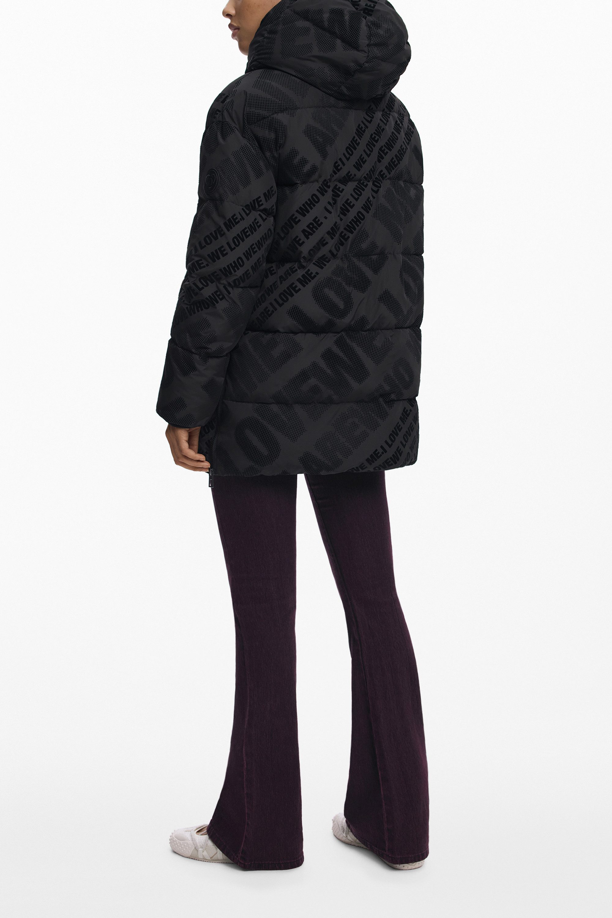 Desigual Outdoorjacke Damenjacke Schwarz mit Abnehmbarer Kapuze und Kontrastdetails