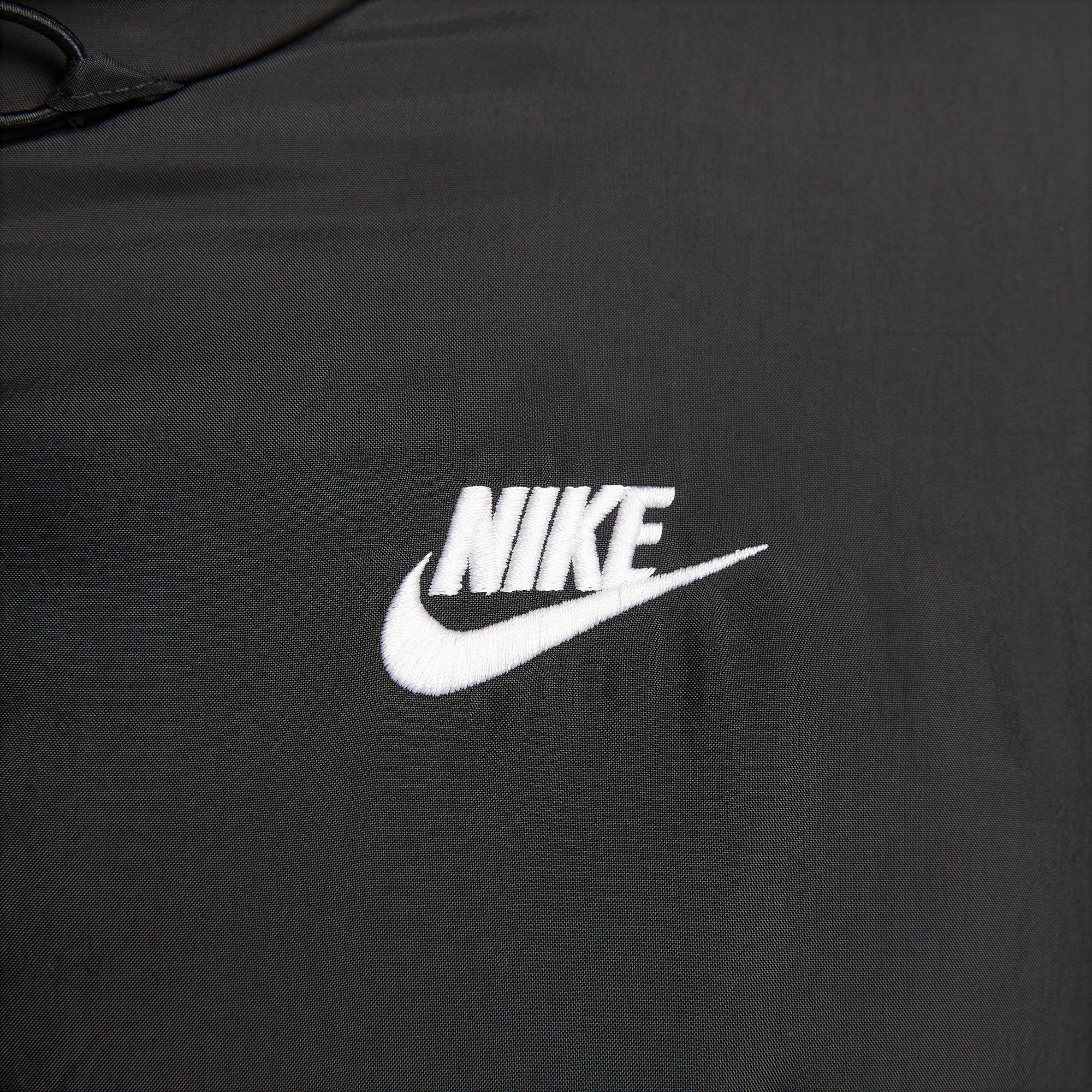 BLACK/WHITE PARKA Steppmantel THERMA-FIT CLASSIC Sportswear WOMEN'S Nike
