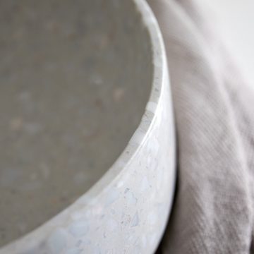 Tikamoon Waschbecken Milos Rundes Waschbecken aus Premium-Terrazzo Moon