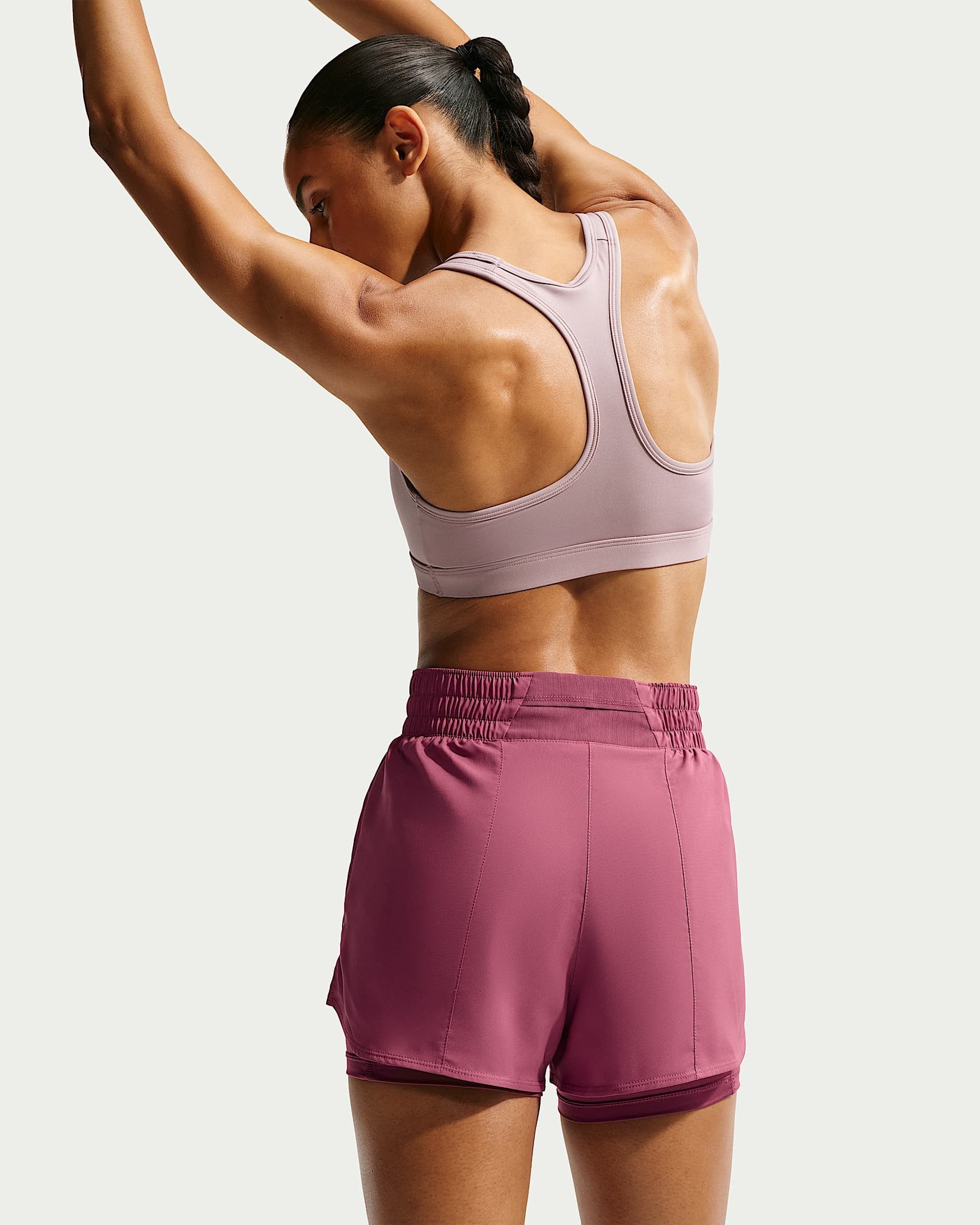 Nike Shorts Nike One Women's Dri-FIT High-Waisted 3" 2-in-1 Shorts mit Taschen am Bund und innen am Futter