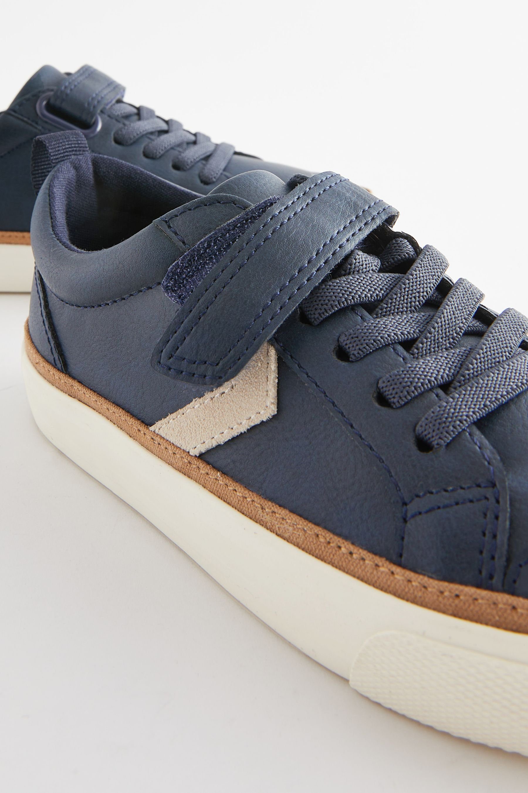 Blue Sneaker mit Next Navy Chevron-Schuhe (1-tlg) Klettverschluss