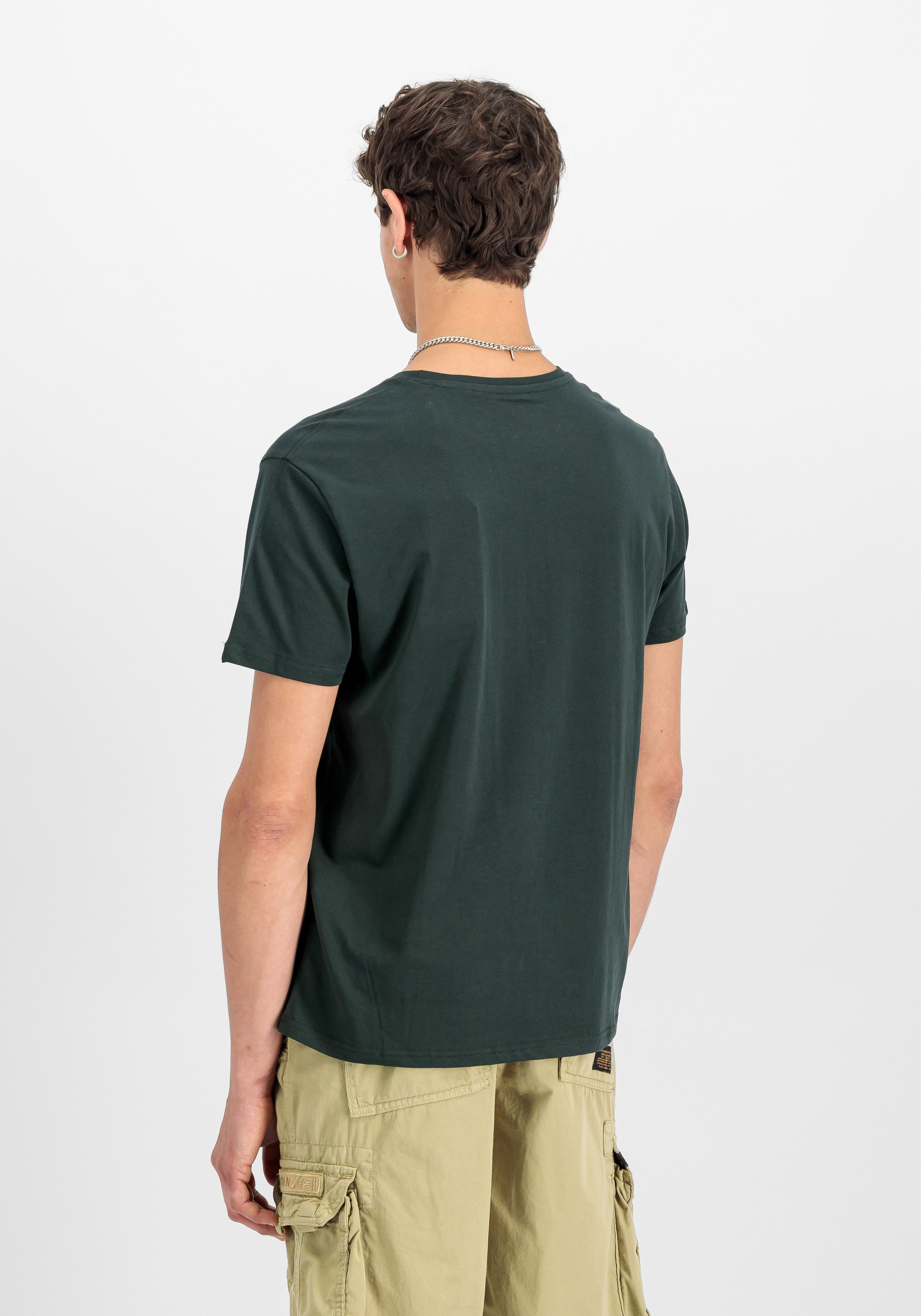 Alpha Industries Rundhalsshirt BASIC T SMALL LOGO Baumwolle, regular fit