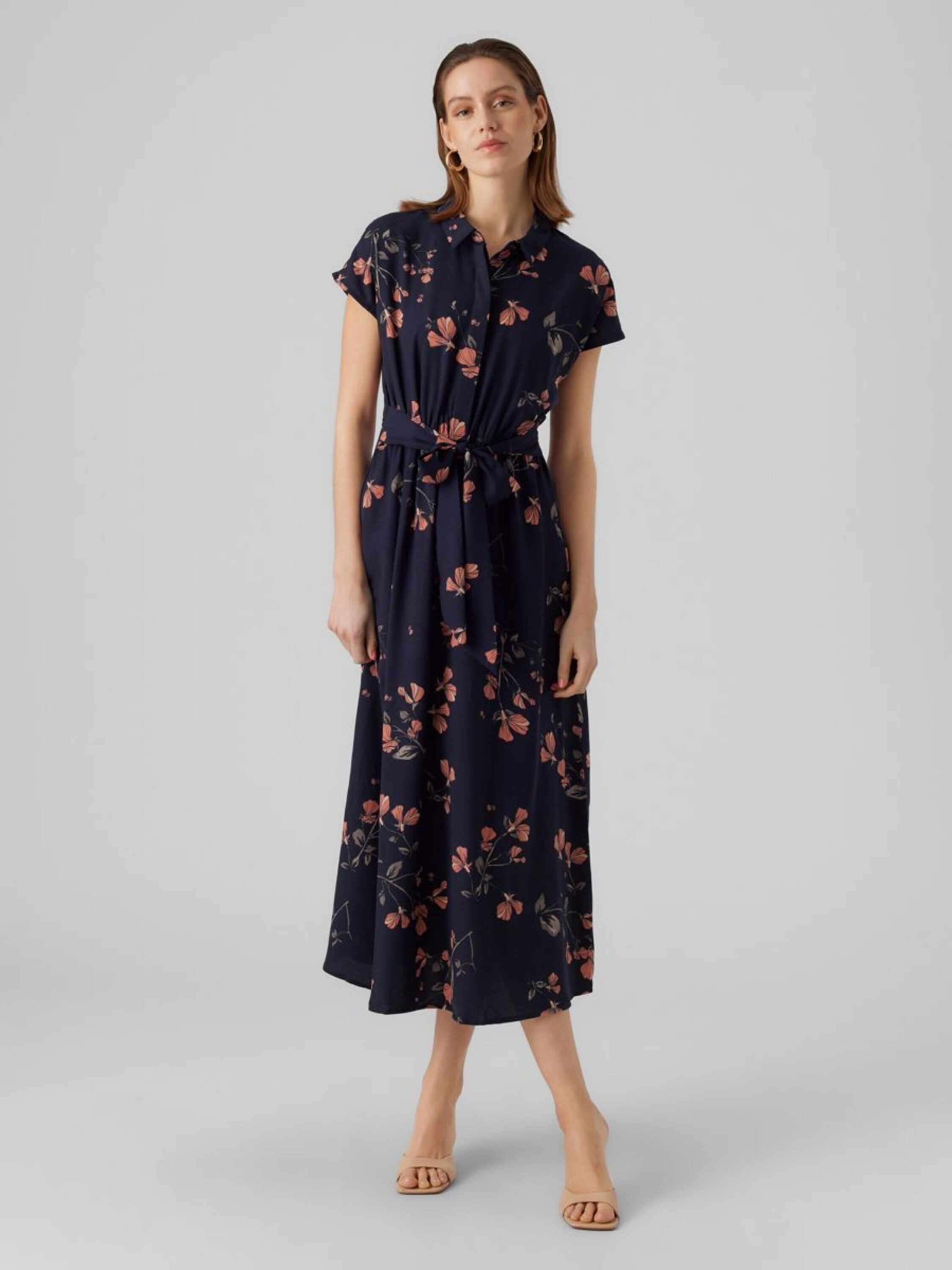Vero Moda Spitzenkleid (1-tlg) Falten