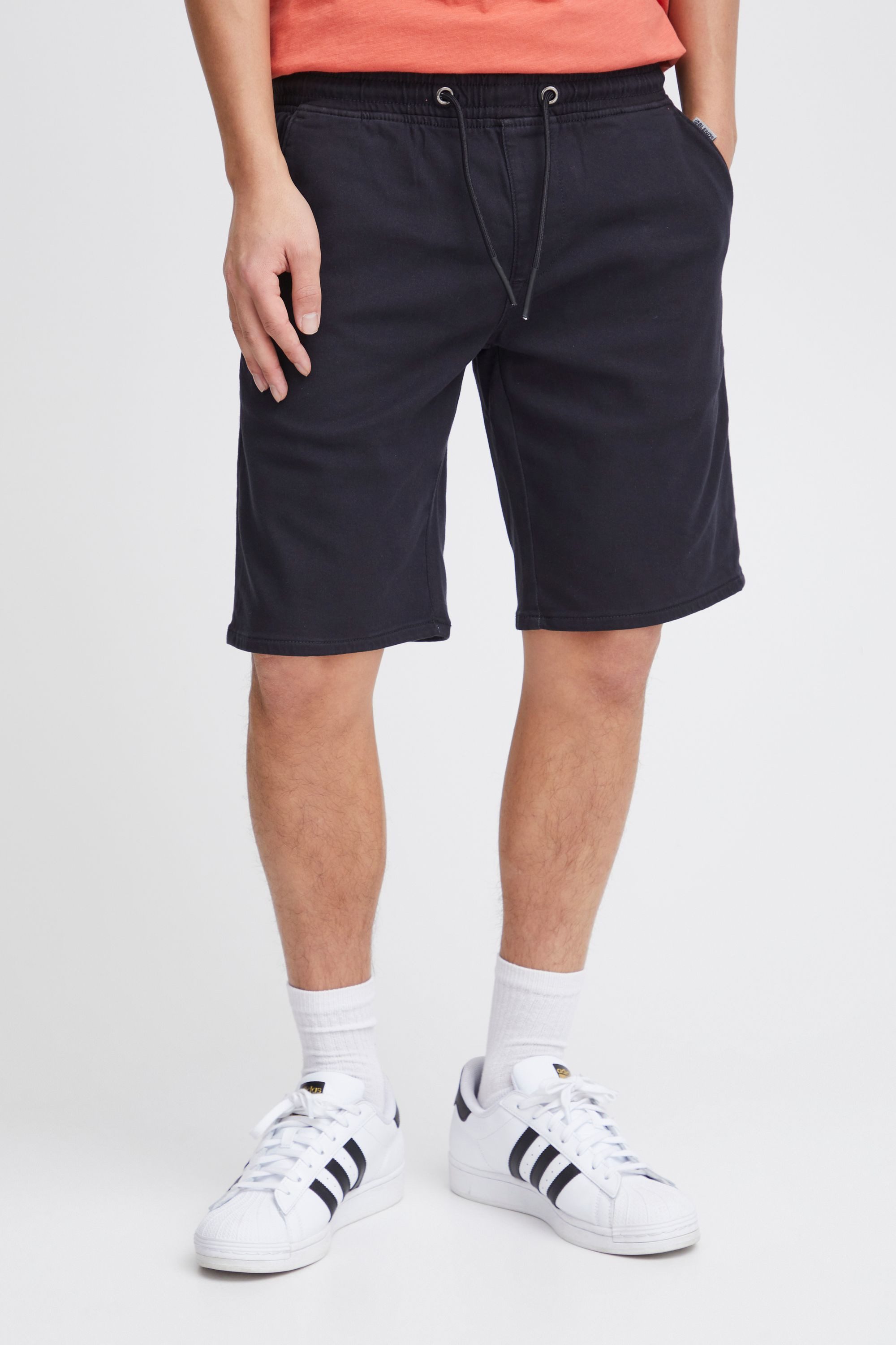 Blend Chinoshorts BHDenim Gemütliche Shorts mit Taschen