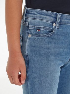 Tommy Hilfiger Straight-Jeans MODERN STRAIGHT mit Logostickereien