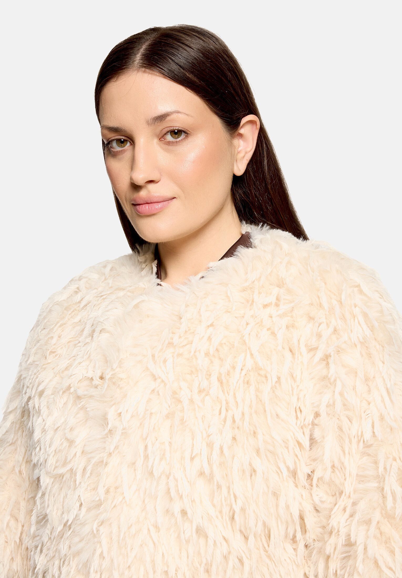 Vera Mont Fellimitatjacke Damen mit Fransen