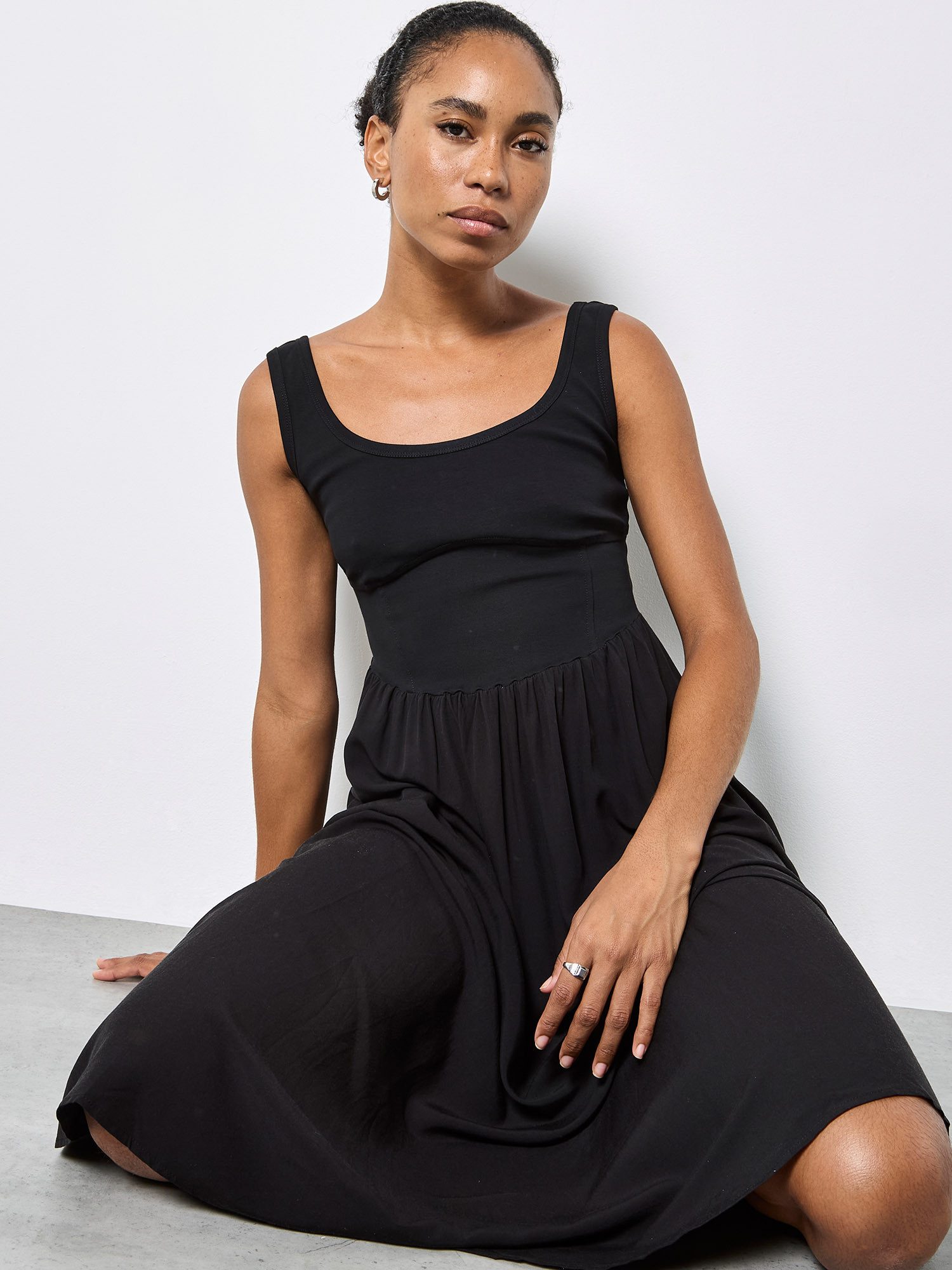 Apricot Midikleid Midi-Kleid mit Jersey-Oberteil Einfarbig günstig online kaufen