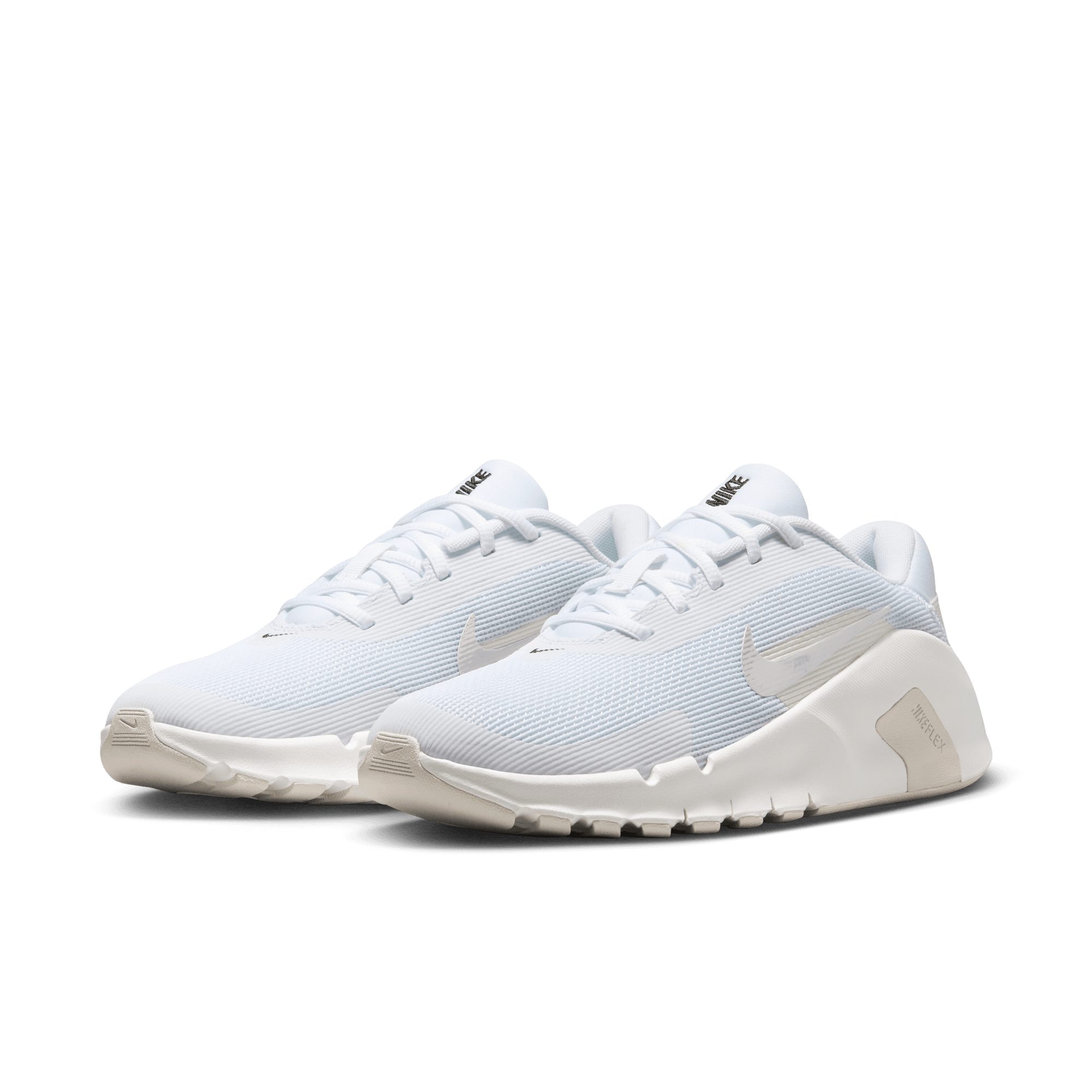Nike Flex Train Trainingsschuh ideal für Gym und Fitnessstudio