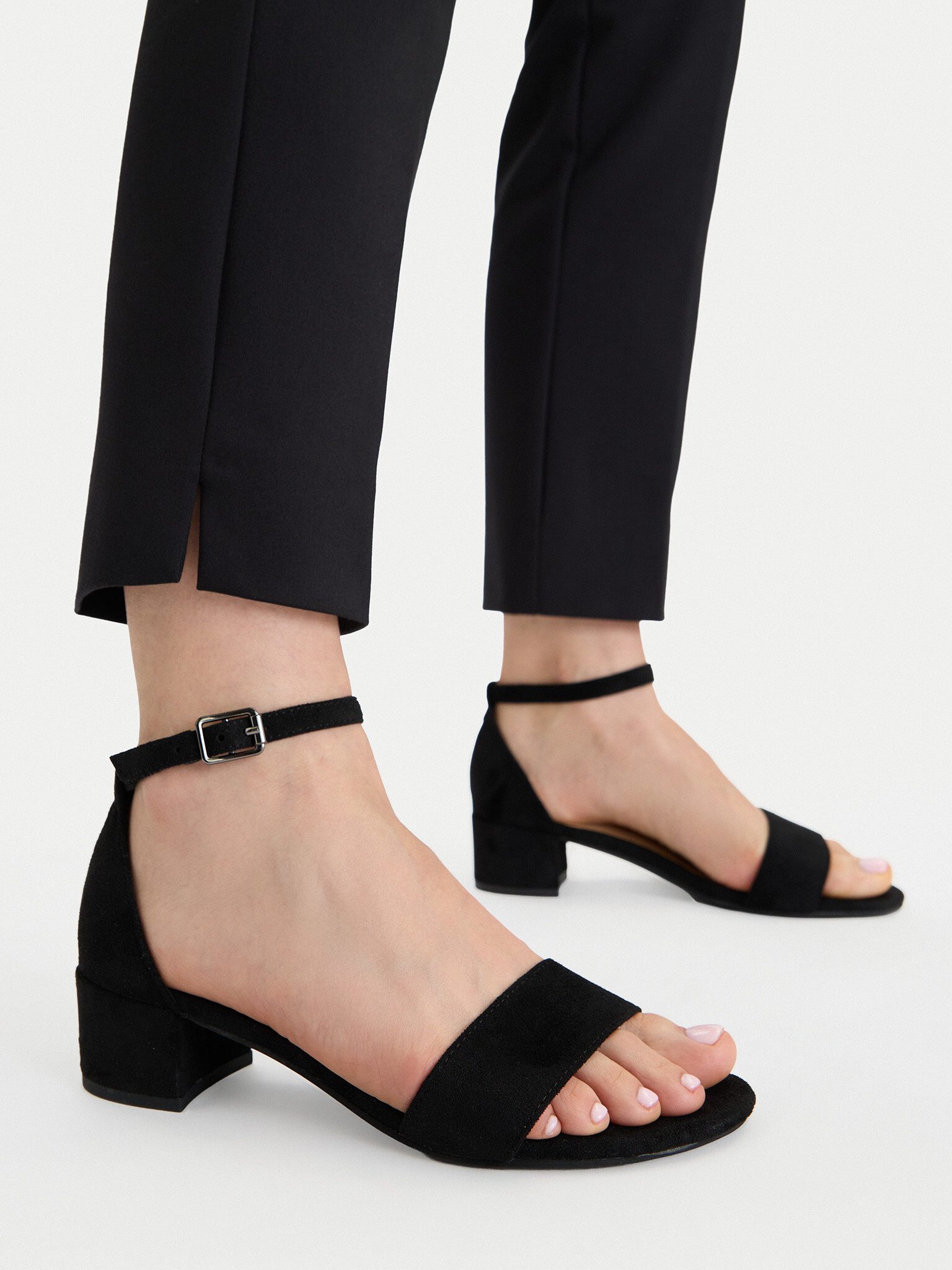 Jenny Jenny Frauensandalen Schwarz JENNY-CEO-WS24037-02 Schwarz Sandale
