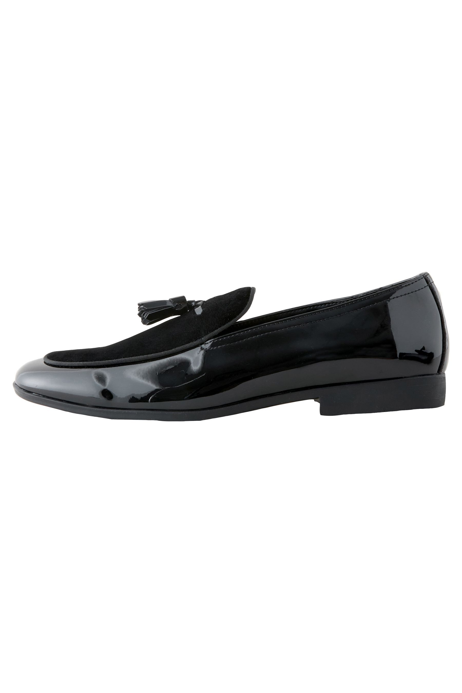 Next Lack-Loafer mit Samtquaste Loafer (1-tlg)