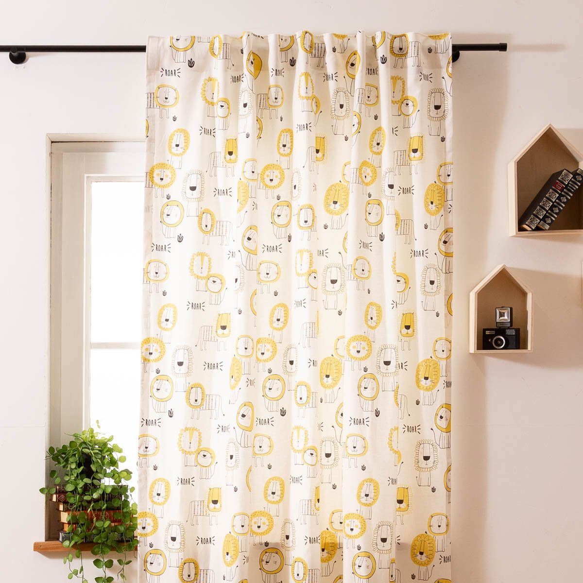 SCHÖNER LEBEN. Vorhang Vorhang Kinderzimmer Smok-Schlaufe Löwen ecru gelb 245cm, Smokband, blickdicht, Baumwolle, Digitaldruck