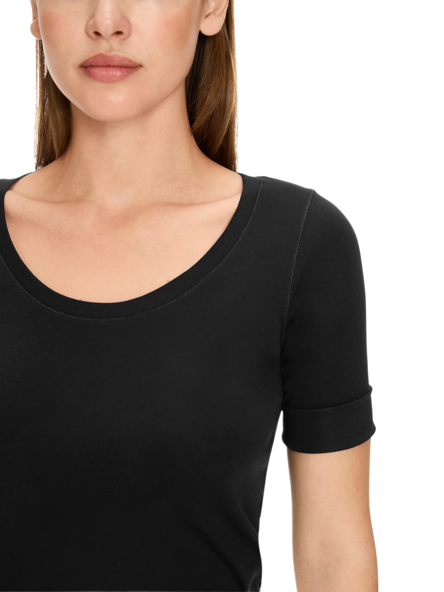 Marc Cain Kurzarmshirt BE.0 - E1 - Essentials B