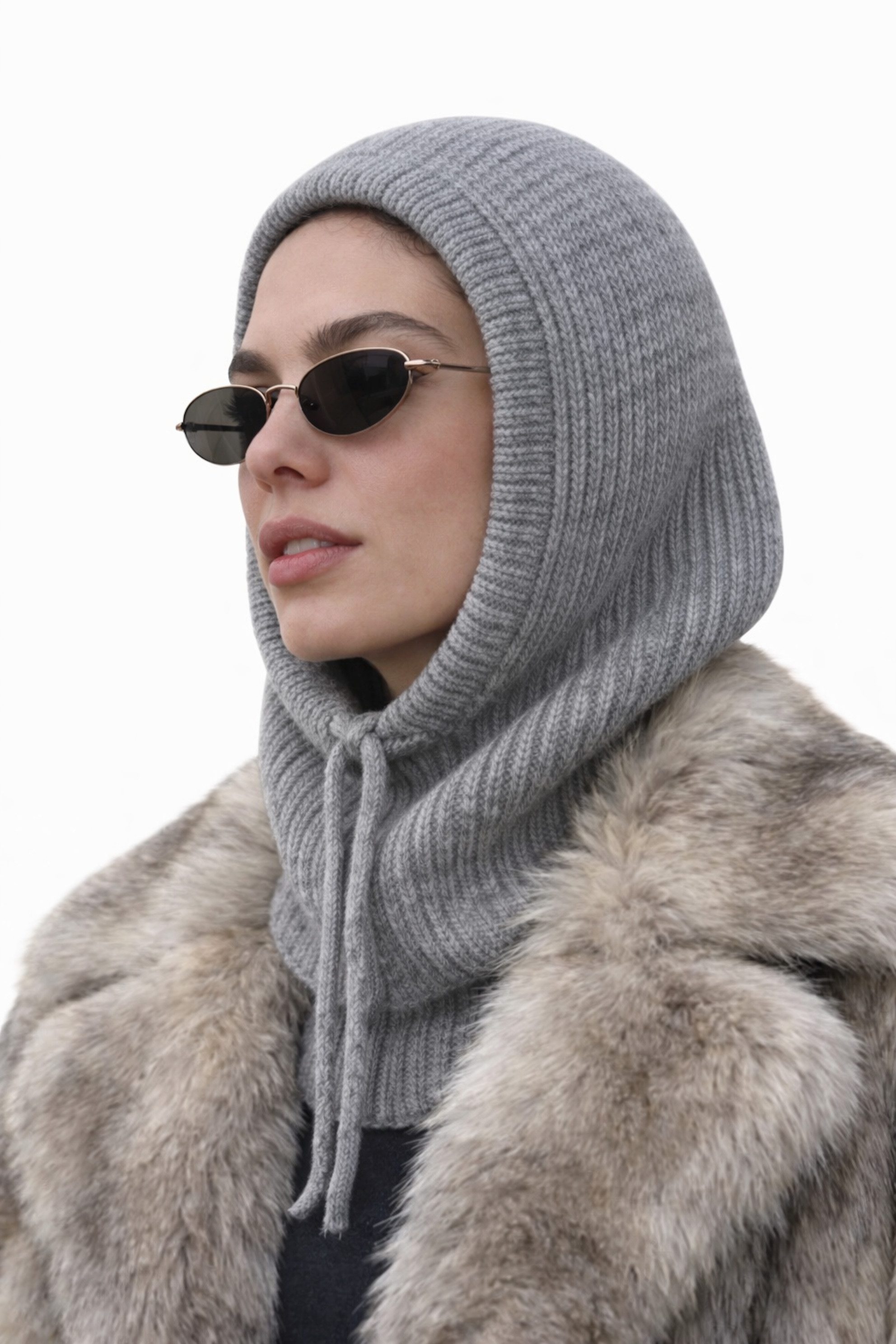 Worldclassca Strickmütze Worldclassca Balaclava Strickmütze Skull Kordelzug Winter Kapuzenschal Neue Kollektion - Stilvolle und gemütliche Strickmode für Damen