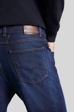 bugatti 5-Pocket-Jeans mit einem leichten Used Look