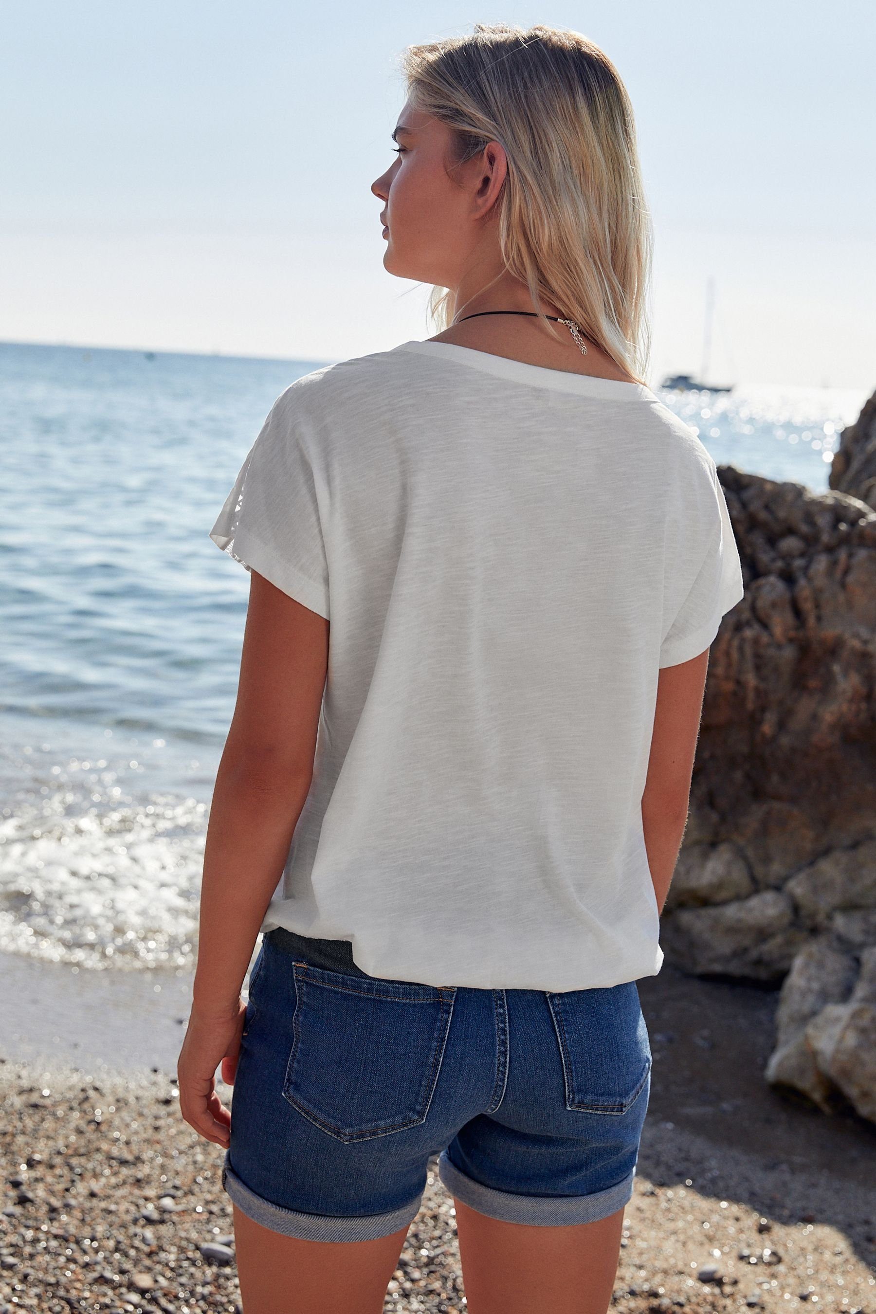 Next V-Shirt Top mit V-Ausschnitt und günstig online kaufen