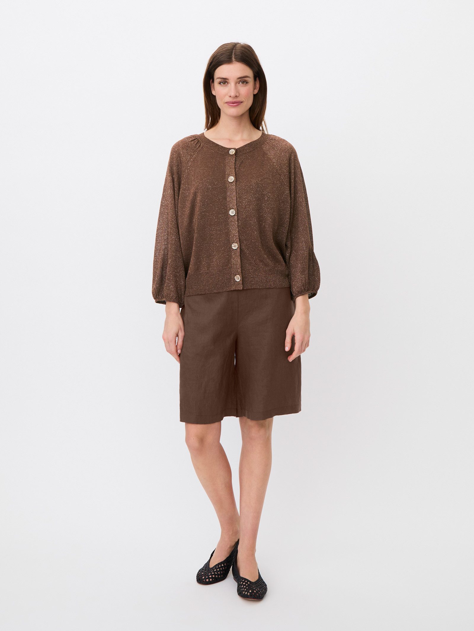 Masai Strickjacke MaLakker feminine Details, kleine Falten am Hals